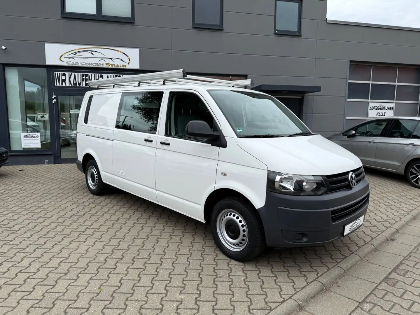Volkswagen T5 Transporter Kasten-Kombi lang 4Motion AHK Weiß - 1
