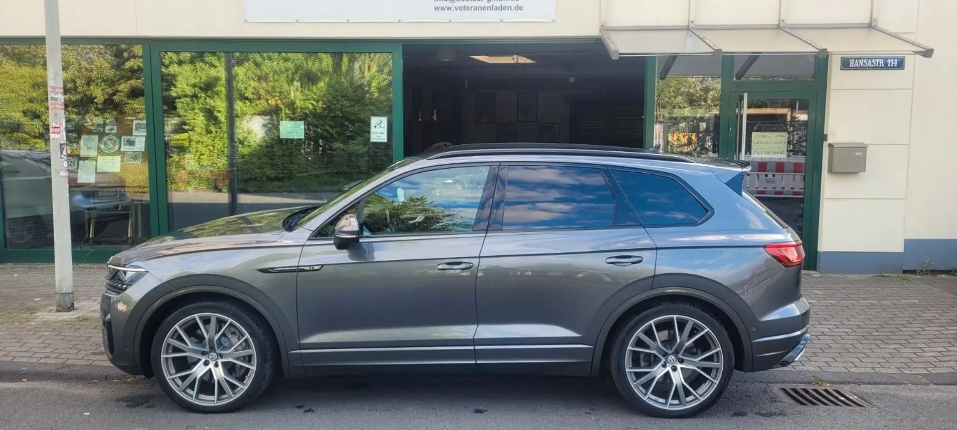 Volkswagen Touareg 4.0 V8 TDI SCR R-Line One Million Gris - 1