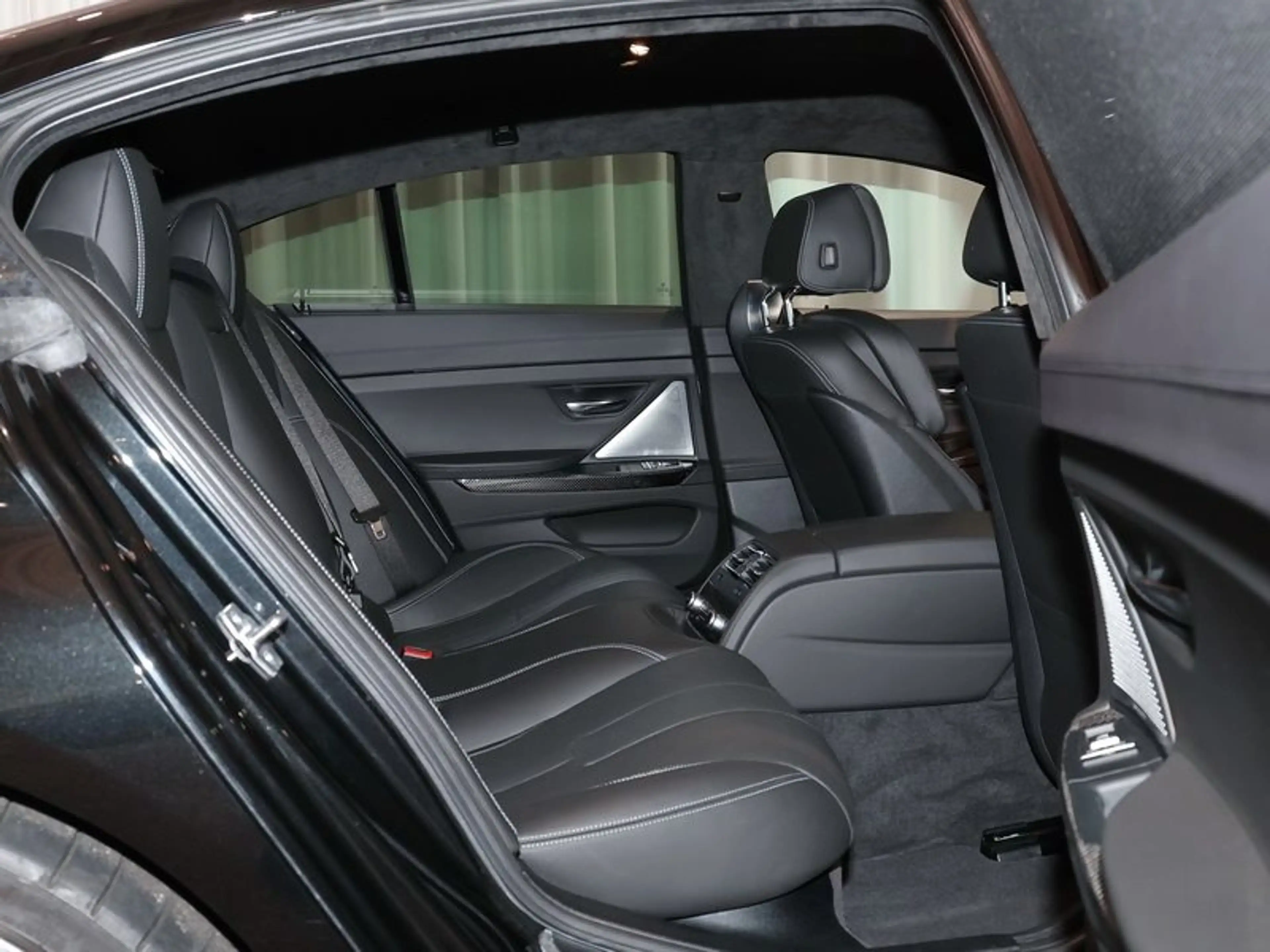 BMW M6 Gran Coupé — photo 11