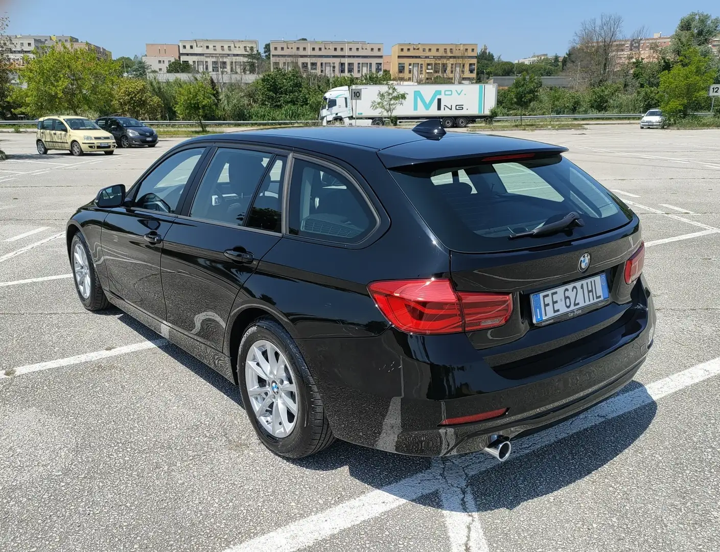 BMW 316 316d Touring Business Advantage - 2