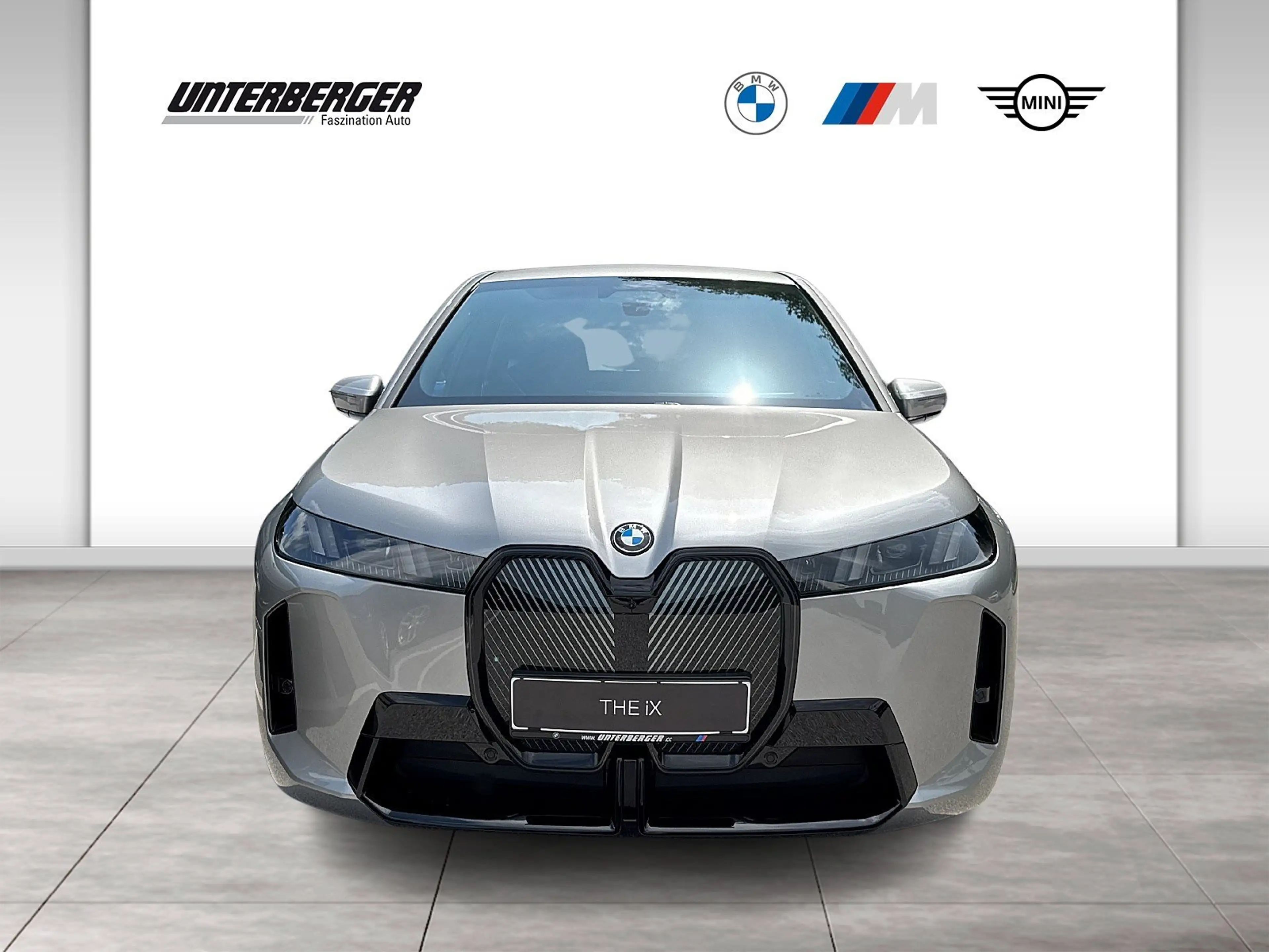 BMW iX xDrive45 M Sportpaket | Inno Paket |  AHK | Integr — photo 2