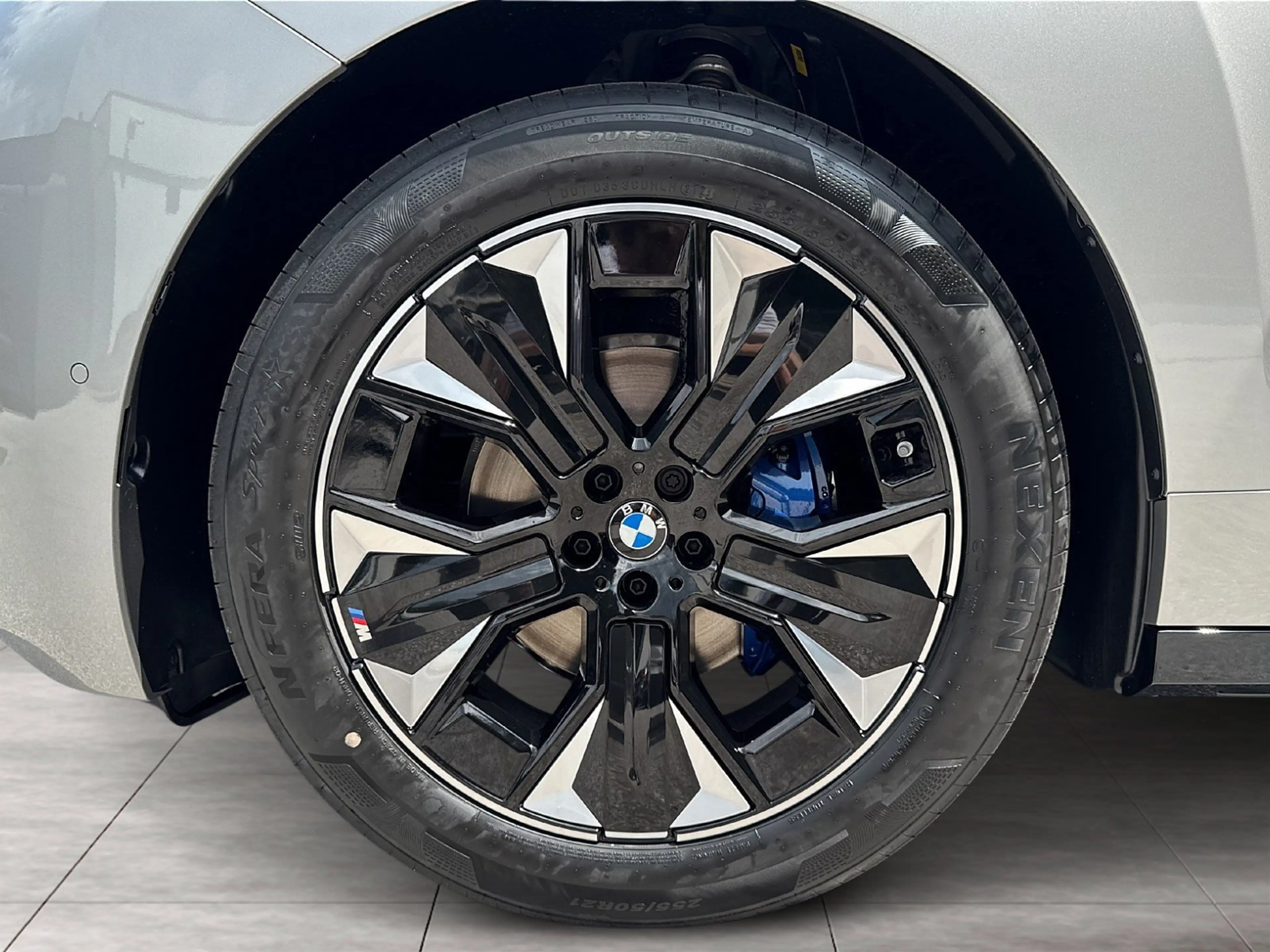 BMW iX xDrive45 M Sportpaket | Inno Paket |  AHK | Integr — photo 6