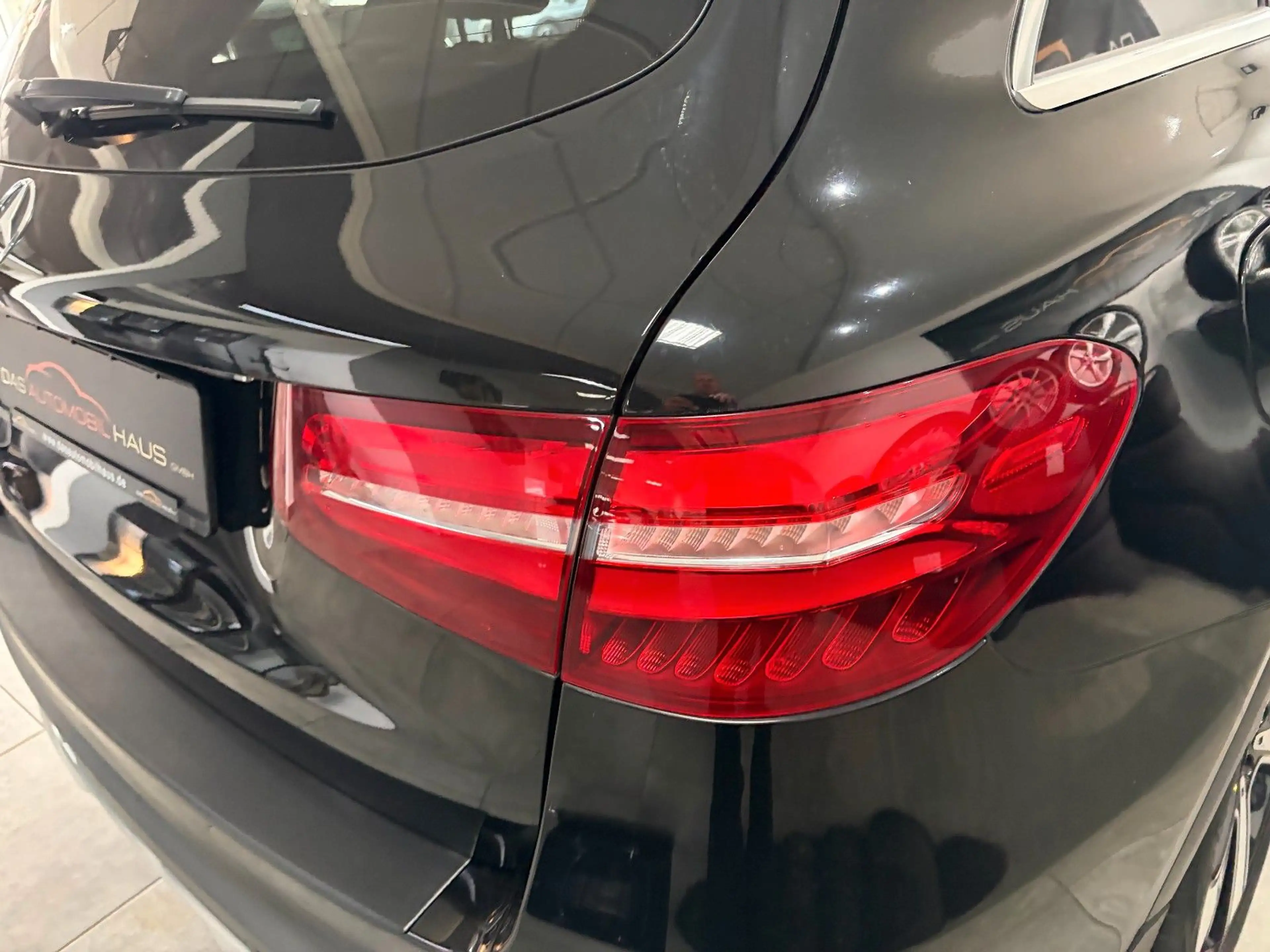 Mercedes-Benz GLC 250 GLC250*Exclusive*1Hand*Pano*AHK*Distro*Leder*ILS — photo 36
