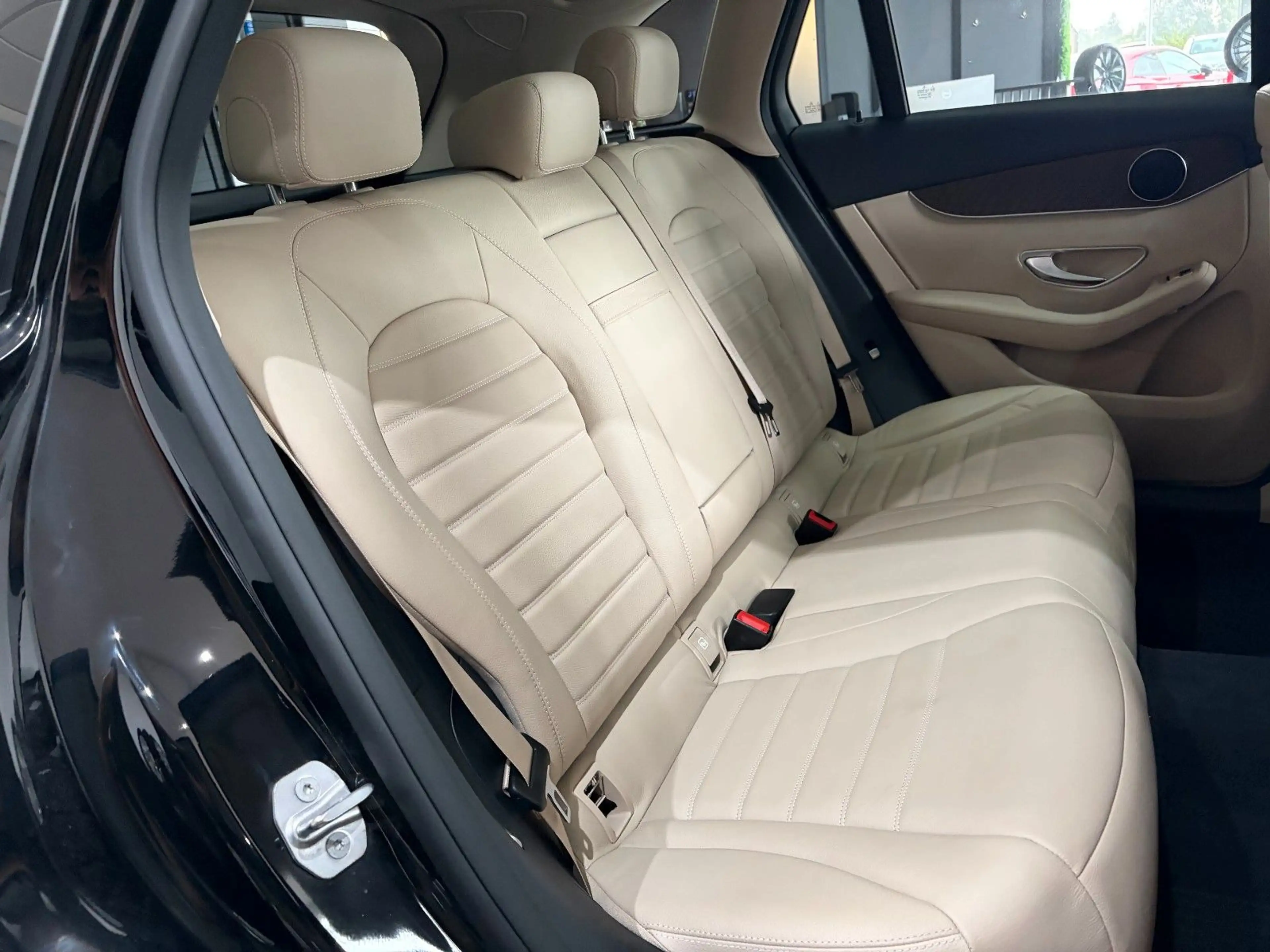 Mercedes-Benz GLC 250 GLC250*Exclusive*1Hand*Pano*AHK*Distro*Leder*ILS — photo 15