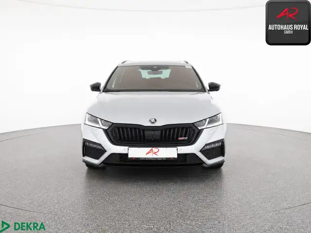 Skoda Octavia view 8