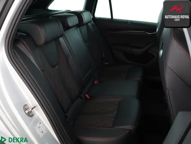 Skoda Octavia view 13