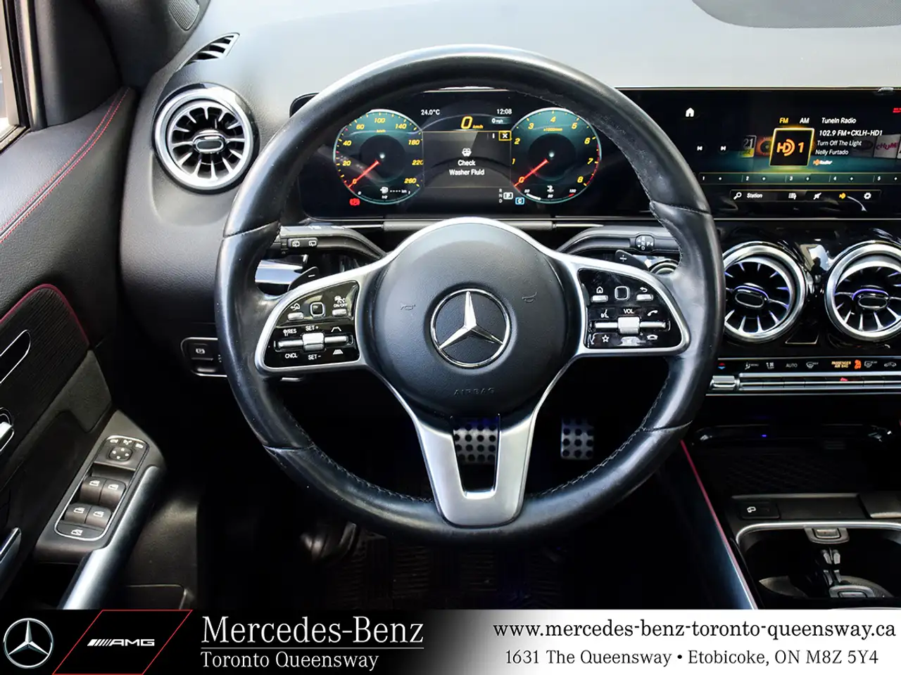 Mercedes-Benz GLA снимка Mercedes-Benz GLA
