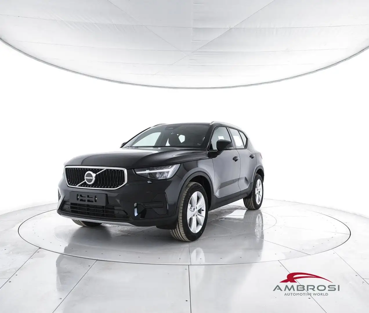 Volvo XC40 B3 Mild hybrid Benzina Core Negru - 1