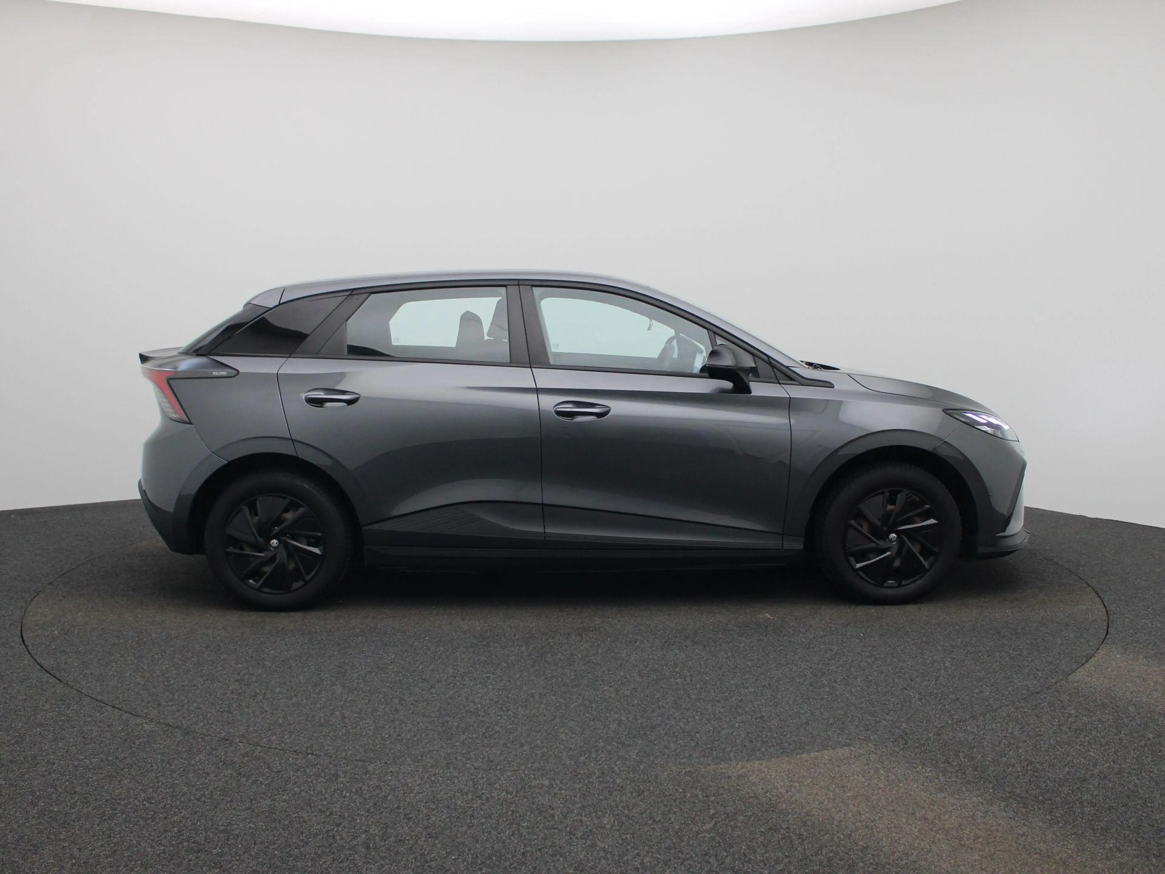 MG MG4 Standard 51 kWh | Apple Carplay/Android Auto | Led — photo 6