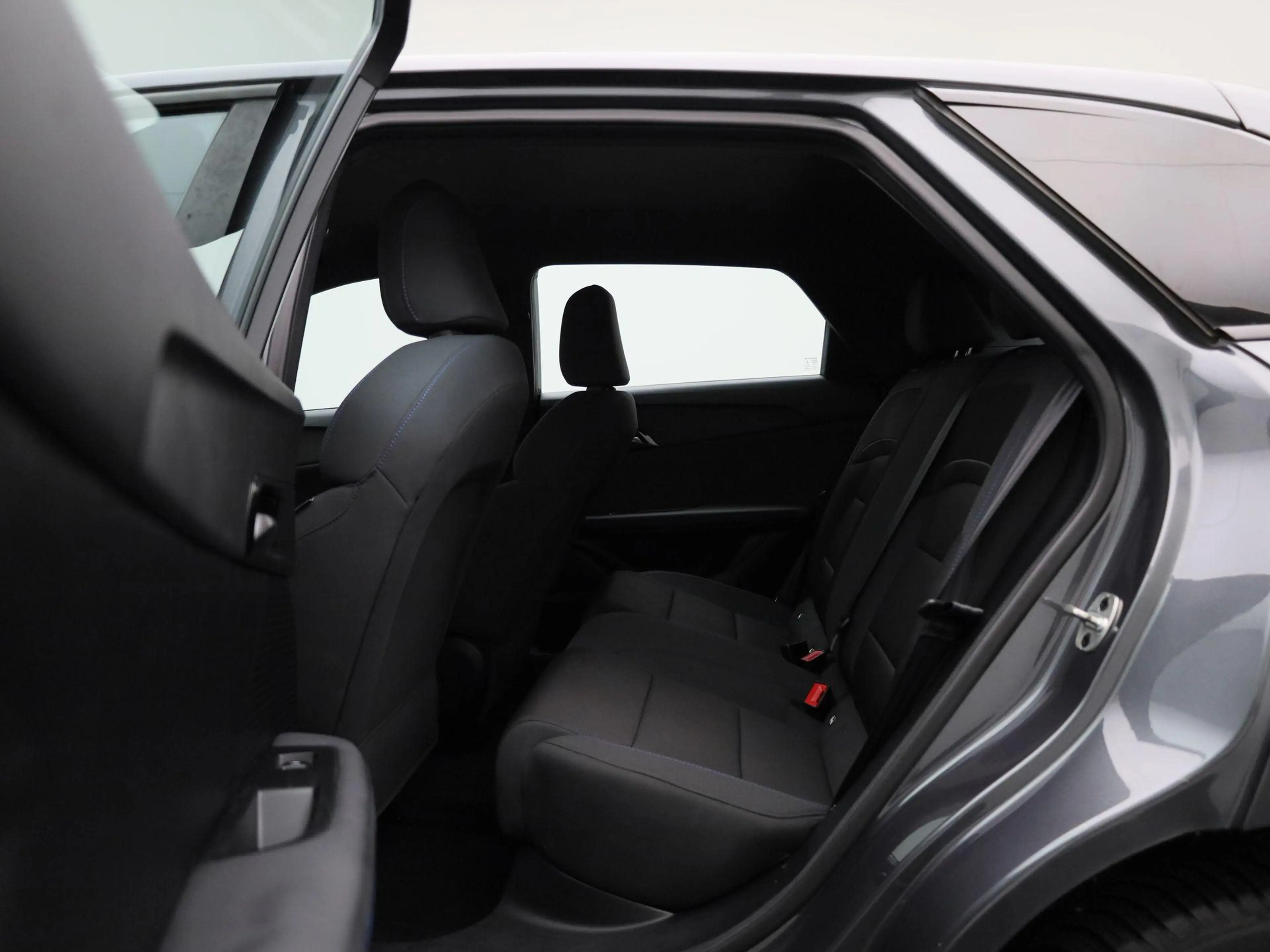 MG MG4 Standard 51 kWh | Apple Carplay/Android Auto | Led — photo 10