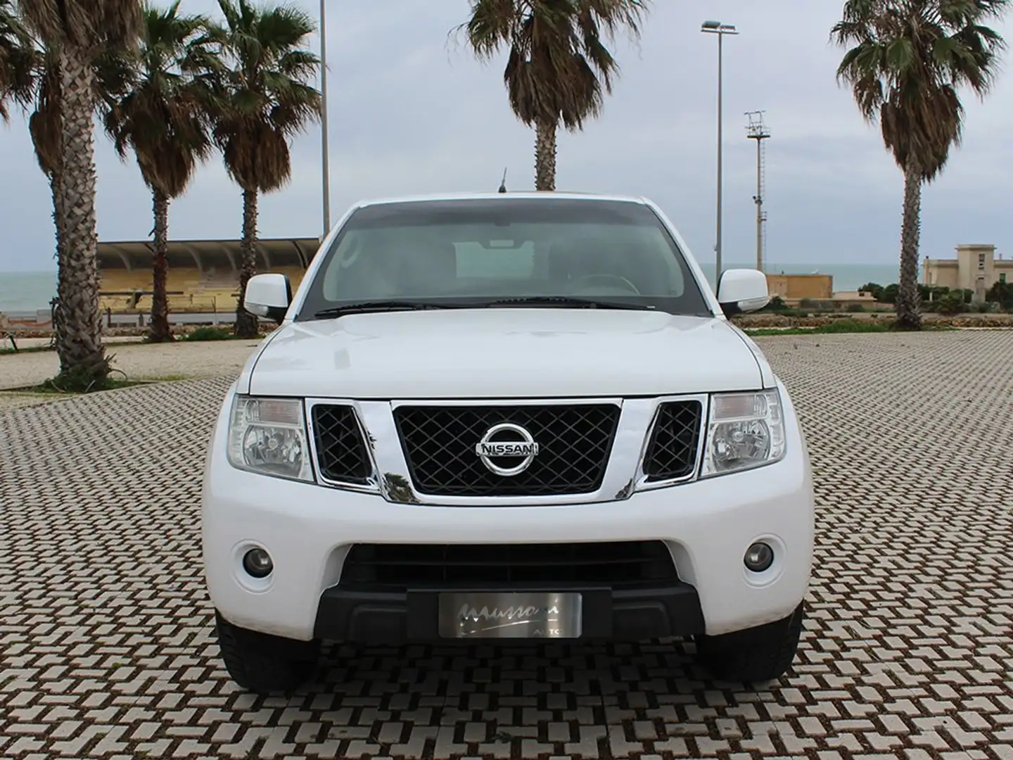Nissan Navara 2.5 DCI KINGCAB SPORT Blanco - 2