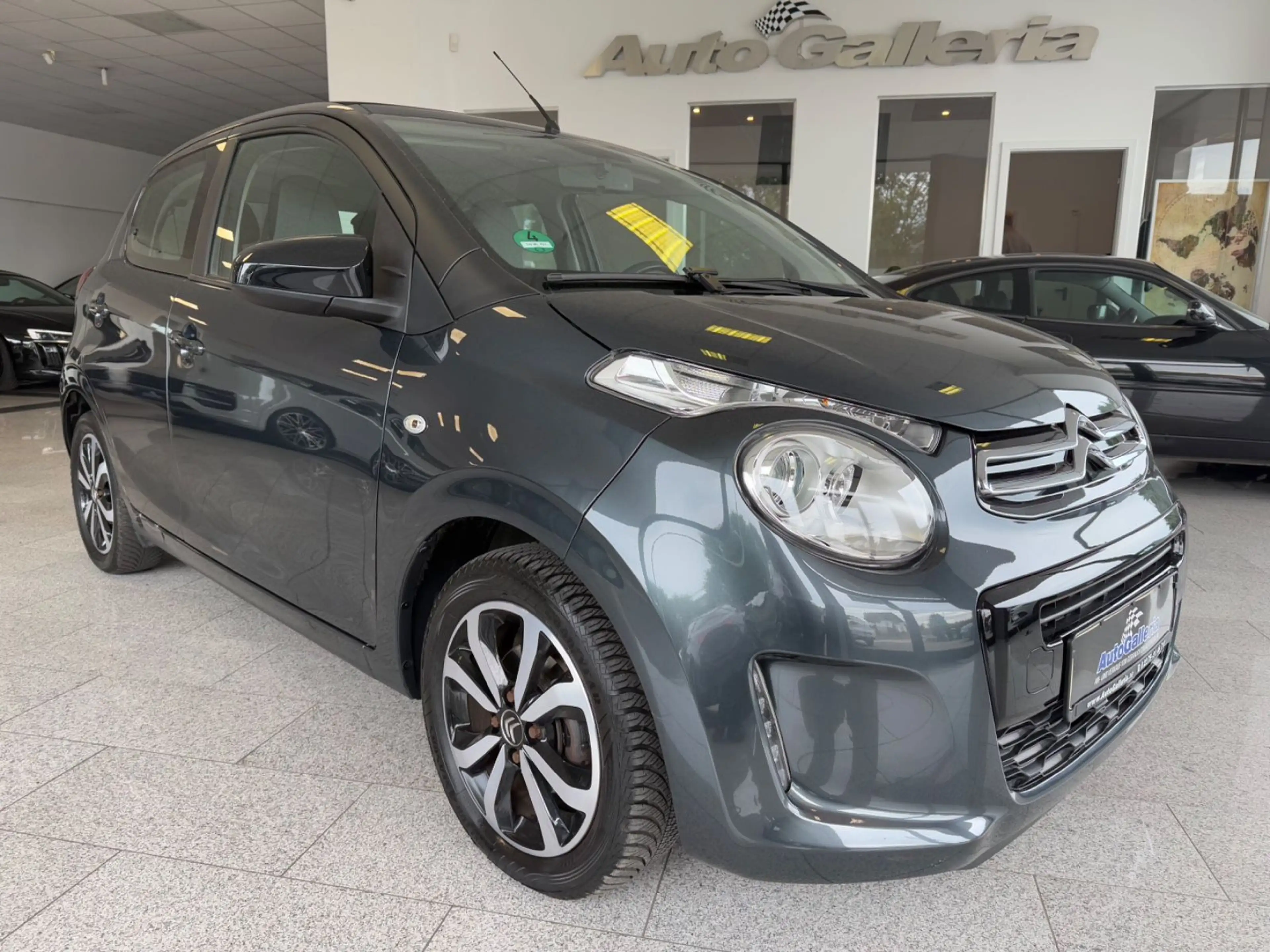 Citroen C1 Airscape Shine Klima Faltdach Kamera BT-Audio — photo 7