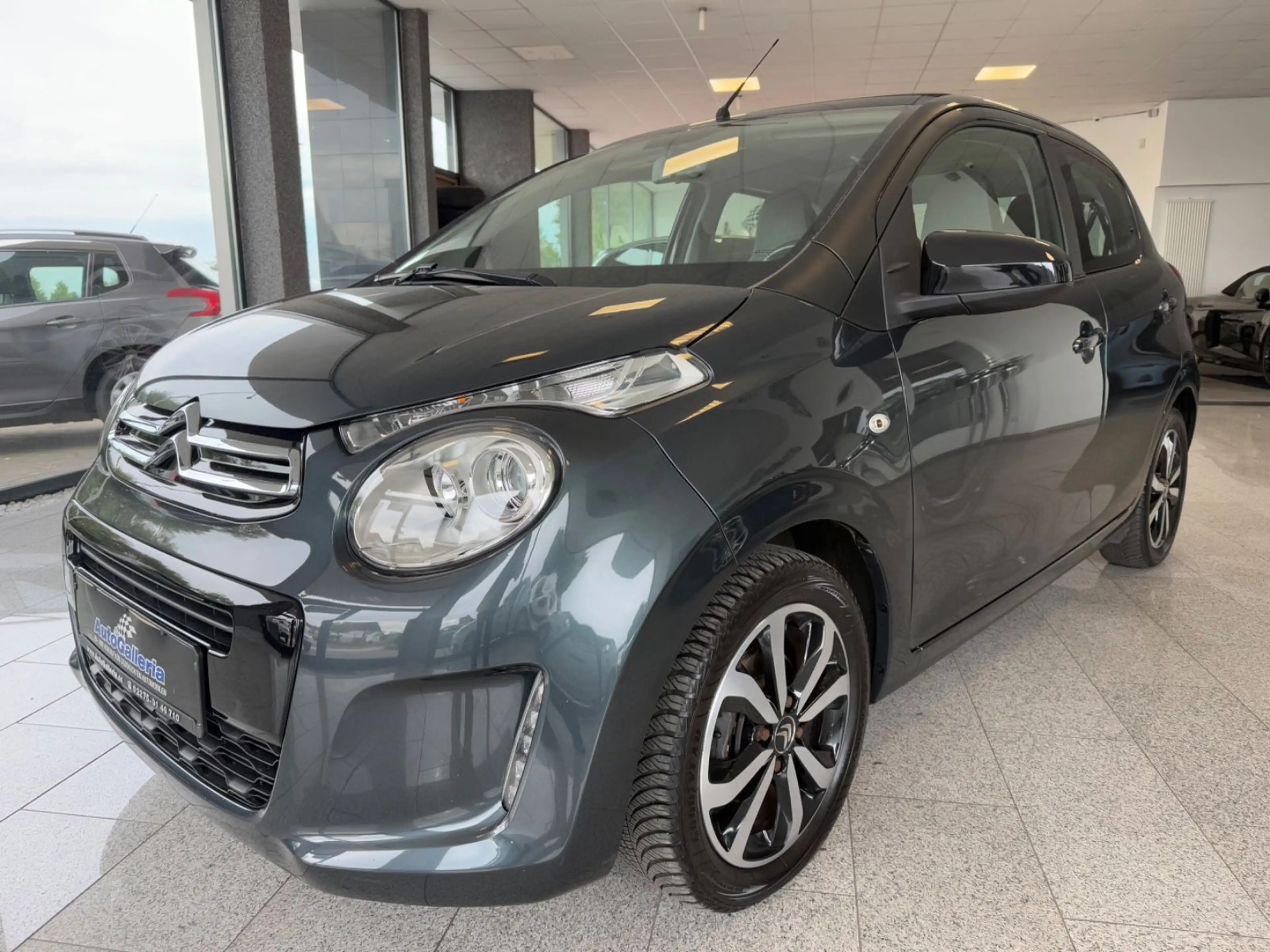 Citroen C1 Airscape Shine Klima Faltdach Kamera BT-Audio — photo 5