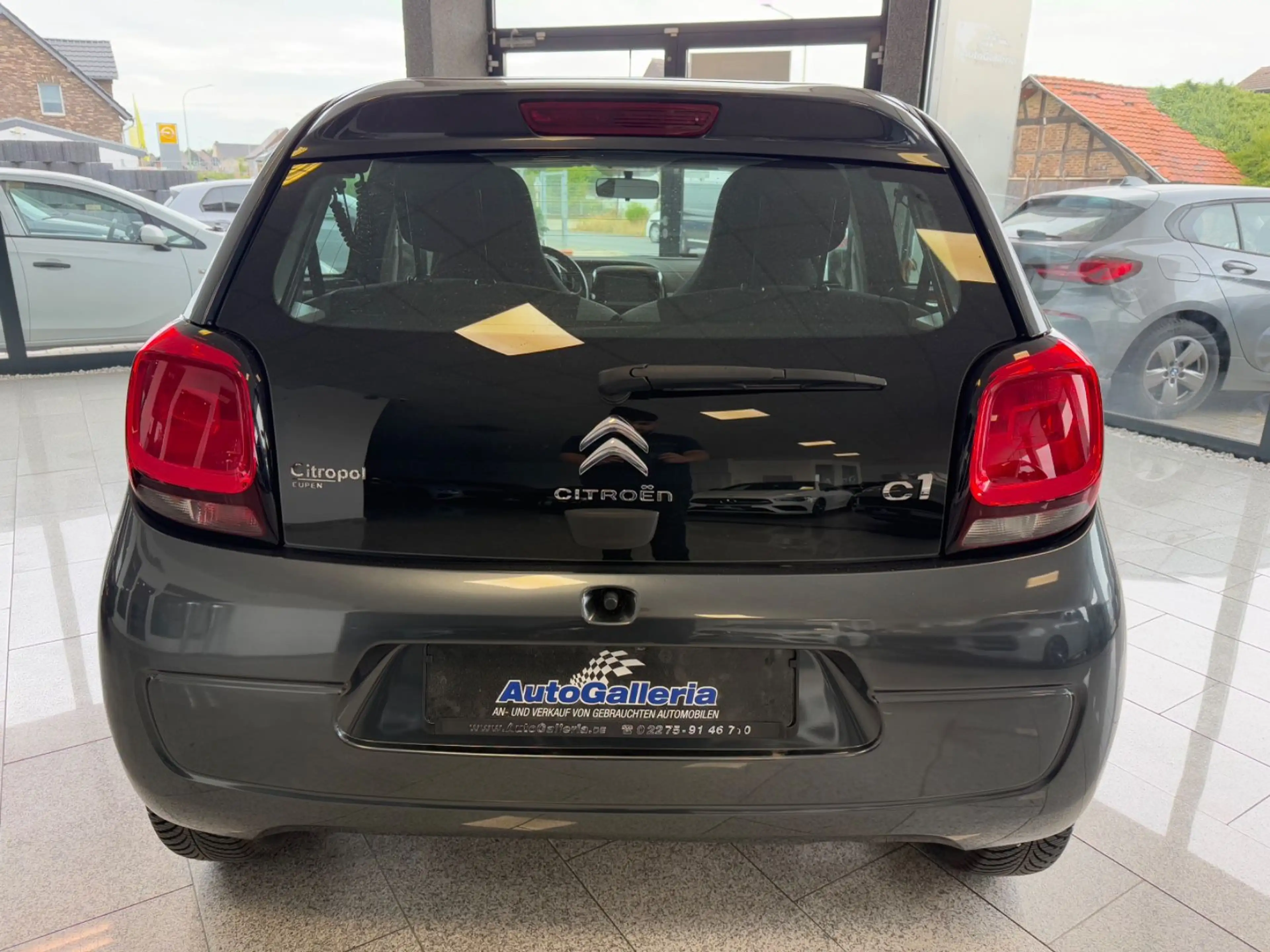 Citroen C1 Airscape Shine Klima Faltdach Kamera BT-Audio — photo 9