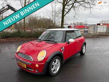 Mini 1.6 LEUKE AUTO RIJDT EN SCHAKELT GOED
