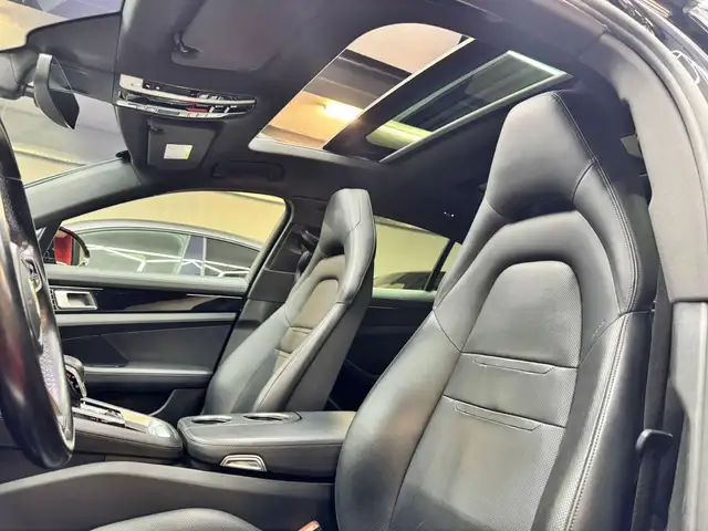 Porsche Panamera 4 E-Hybrid Executive Aut./APPROVED/PANO Ansicht 12