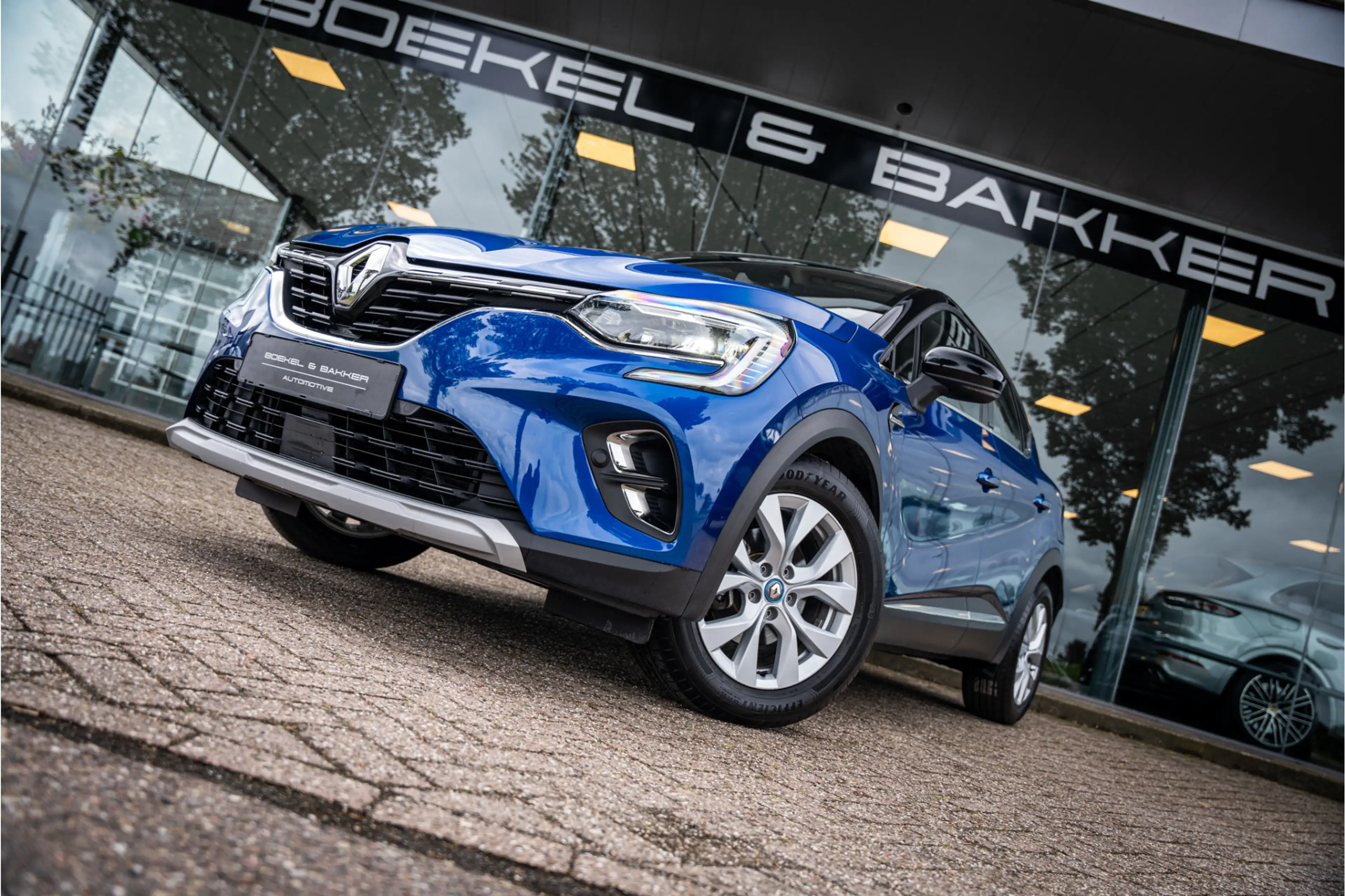 Renault Captur 1.6 E-Tech Plug-in Hybrid 160 Intens ** Trekhaak * — photo 15
