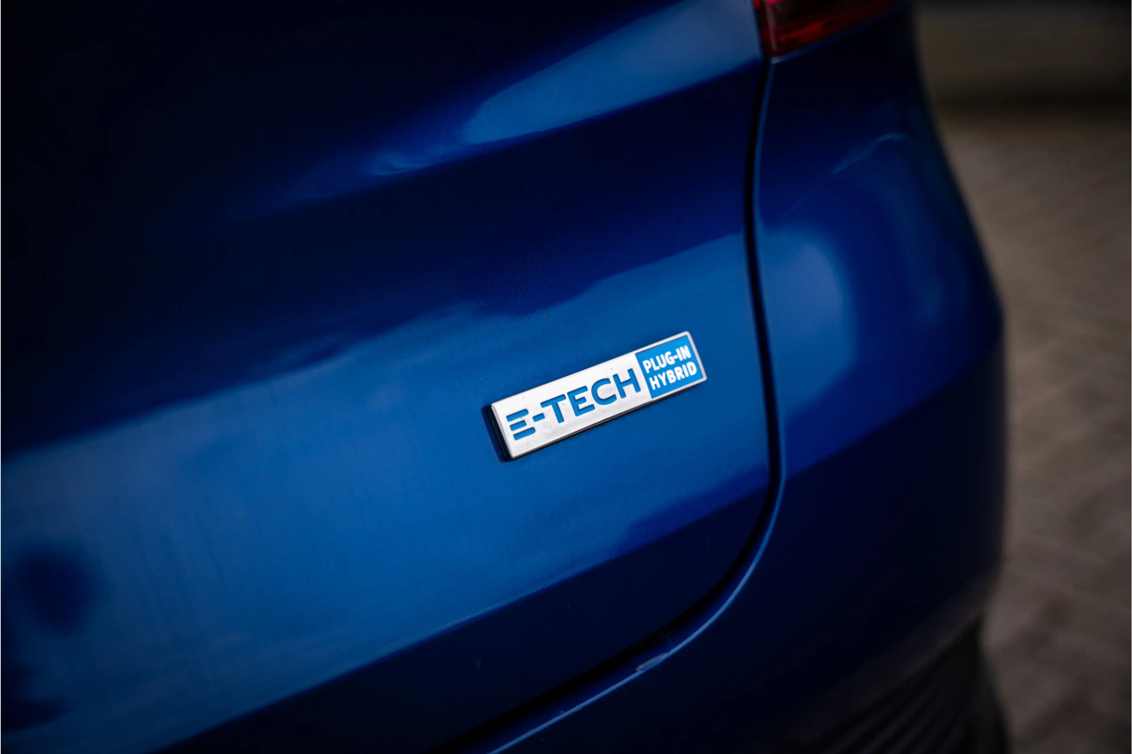 Renault Captur 1.6 E-Tech Plug-in Hybrid 160 Intens ** Trekhaak * — photo 25