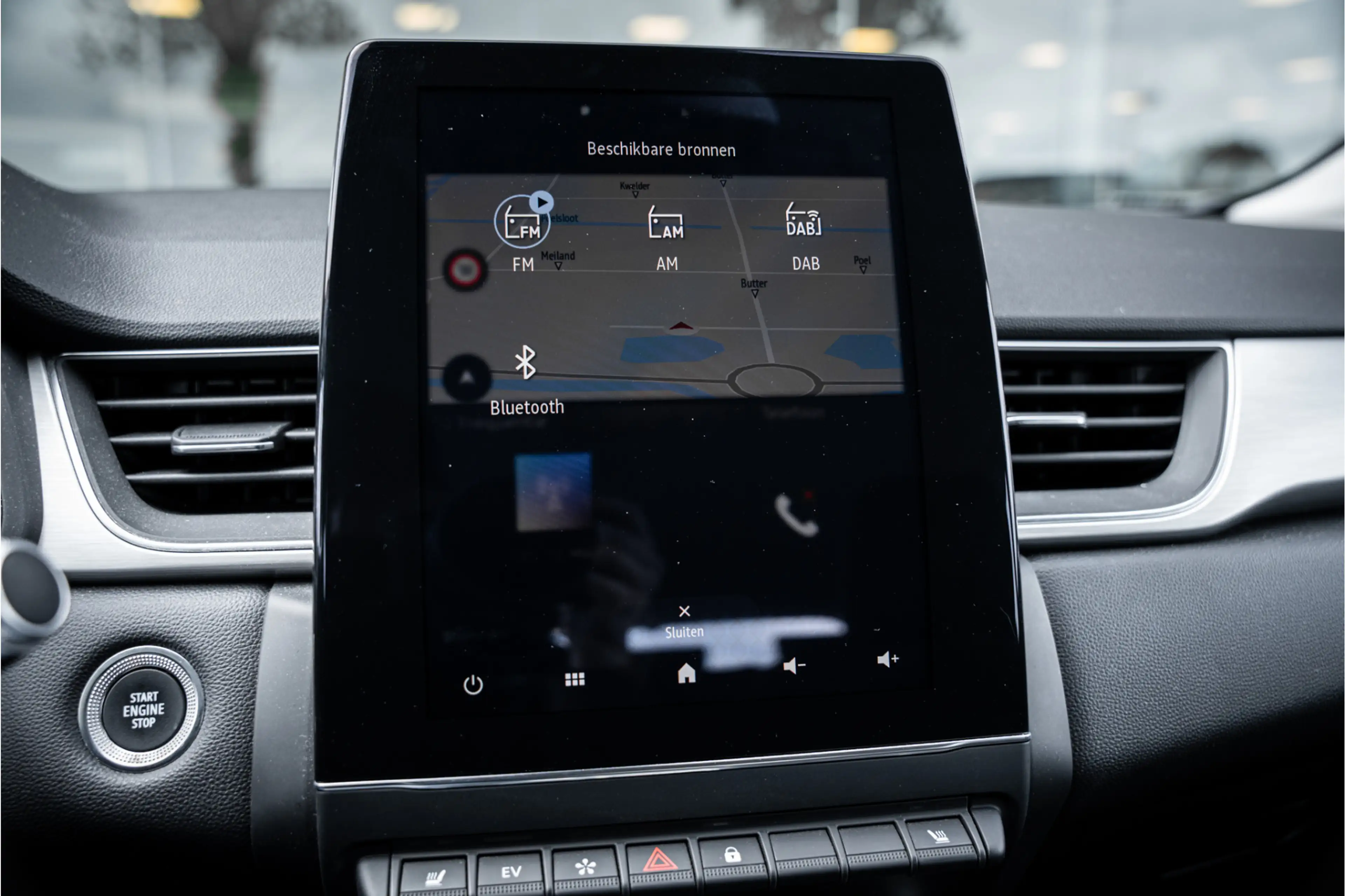 Renault Captur 1.6 E-Tech Plug-in Hybrid 160 Intens ** Trekhaak * — photo 37