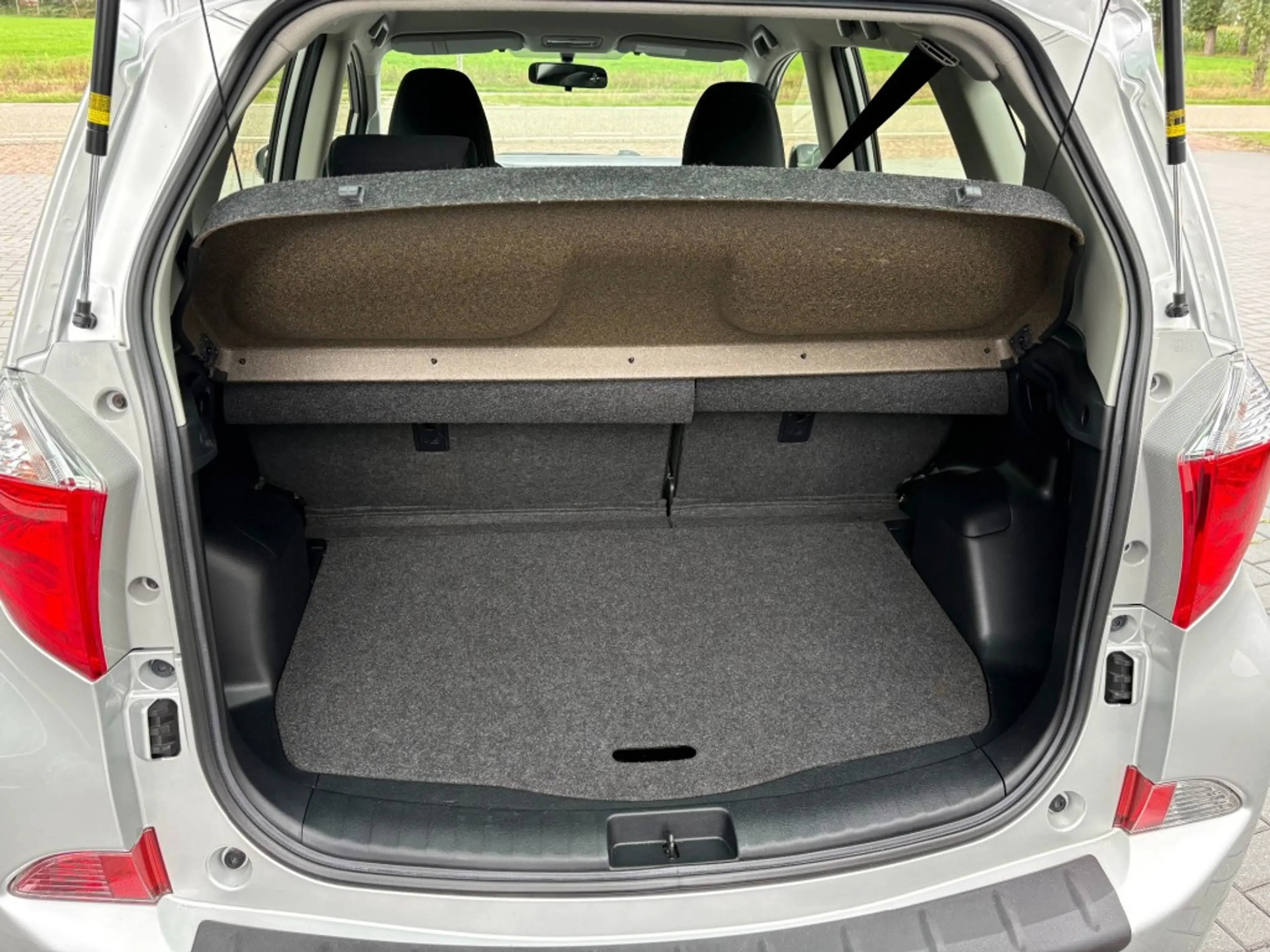 Toyota Verso-S 1.3 VVT-i Aspiration, Automaat, Airco, All-in prij — photo 10