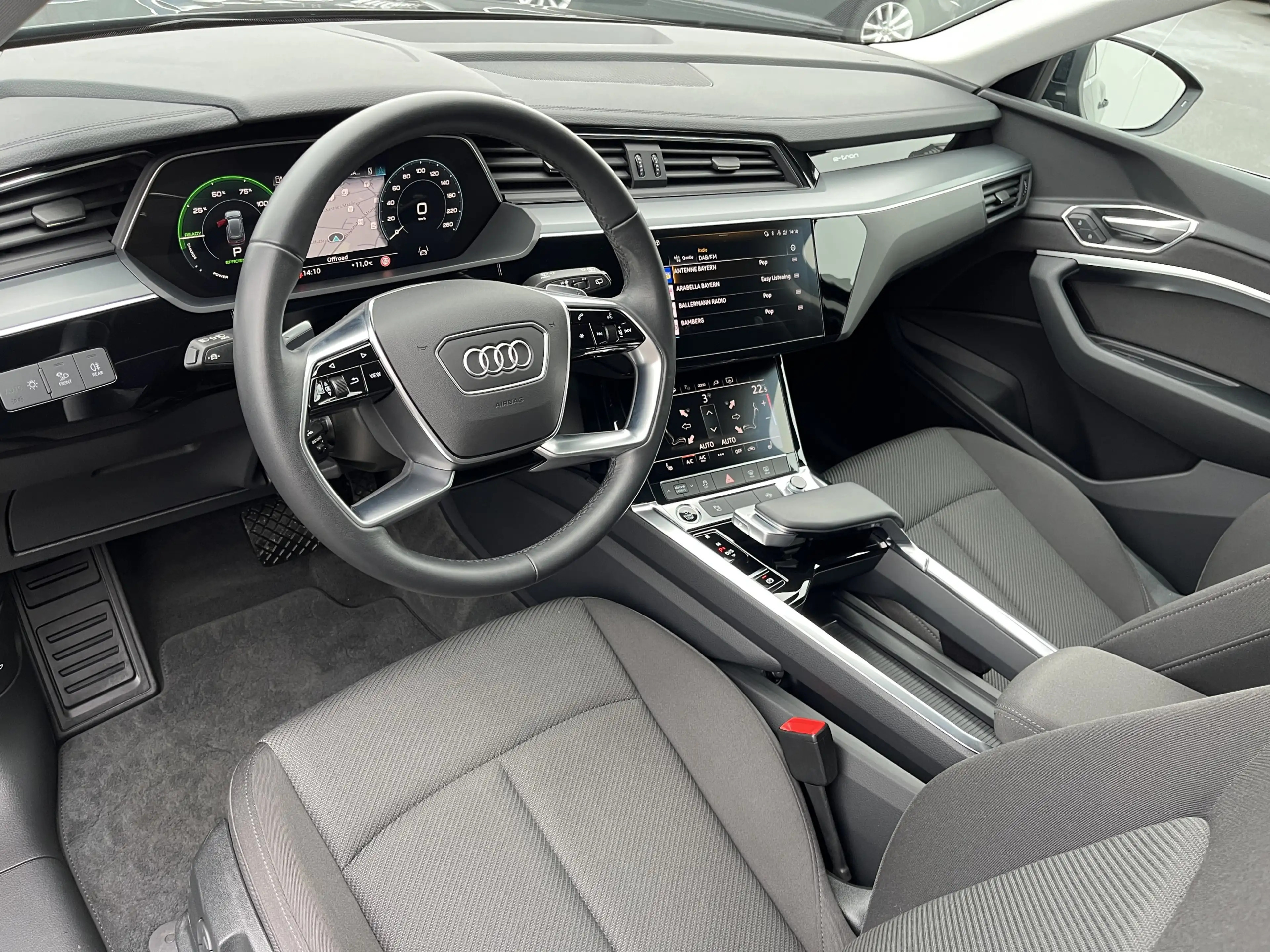 Audi e-tron S-Line 158€ m.20% Anz. 20 AHK Matrix Kamera 4xSH — photo 9