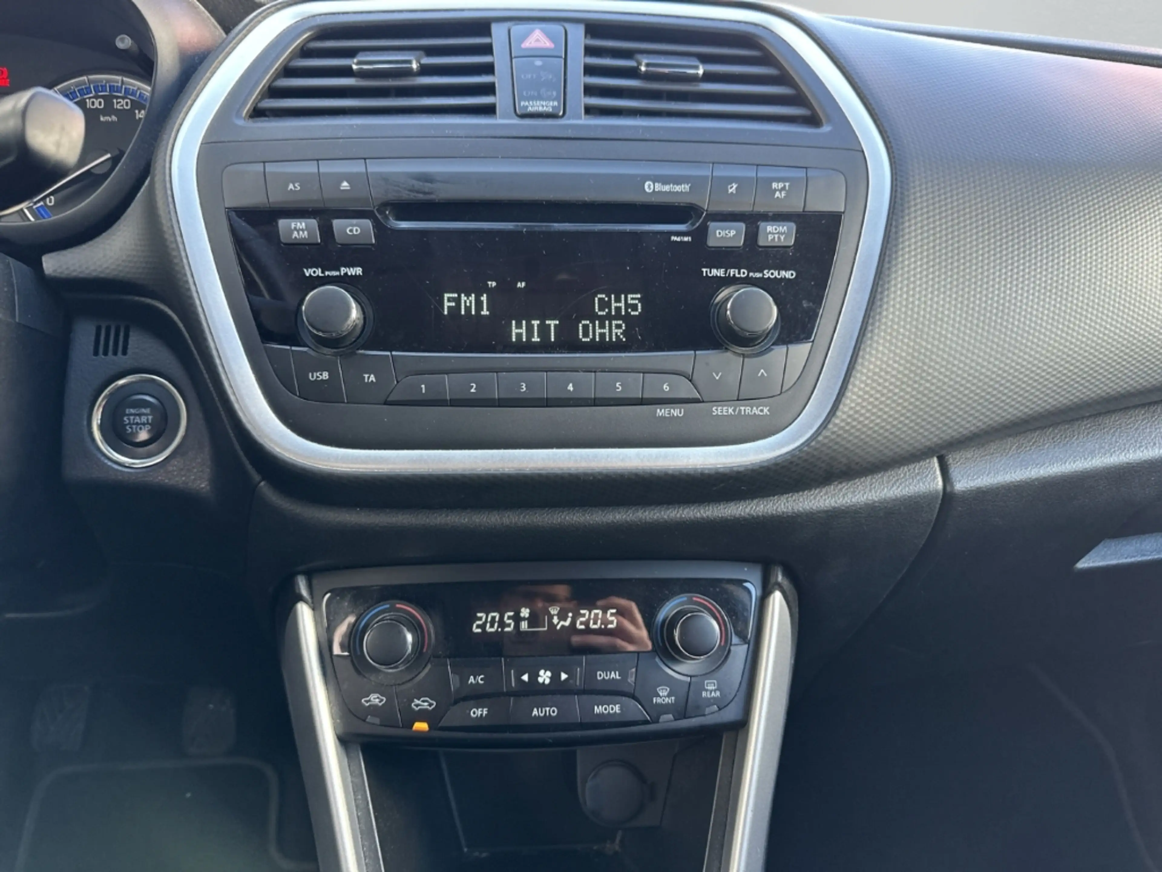 Suzuki SX4 Comfort 4x4 LED Mehrzonenklima DAB SHZ Keyless Rüc — photo 12