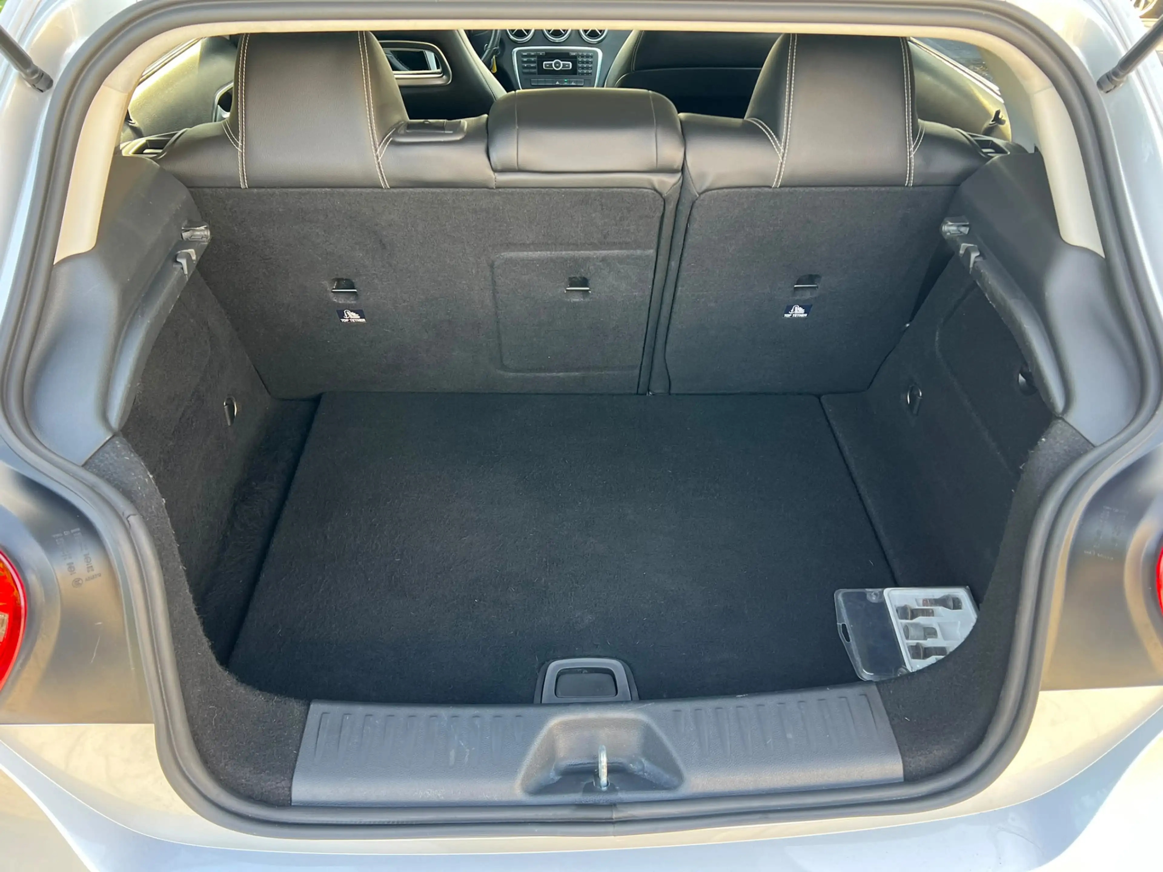 Mercedes-Benz A 180 Ambition xenon, sportstoelen, navi, airco — photo 6