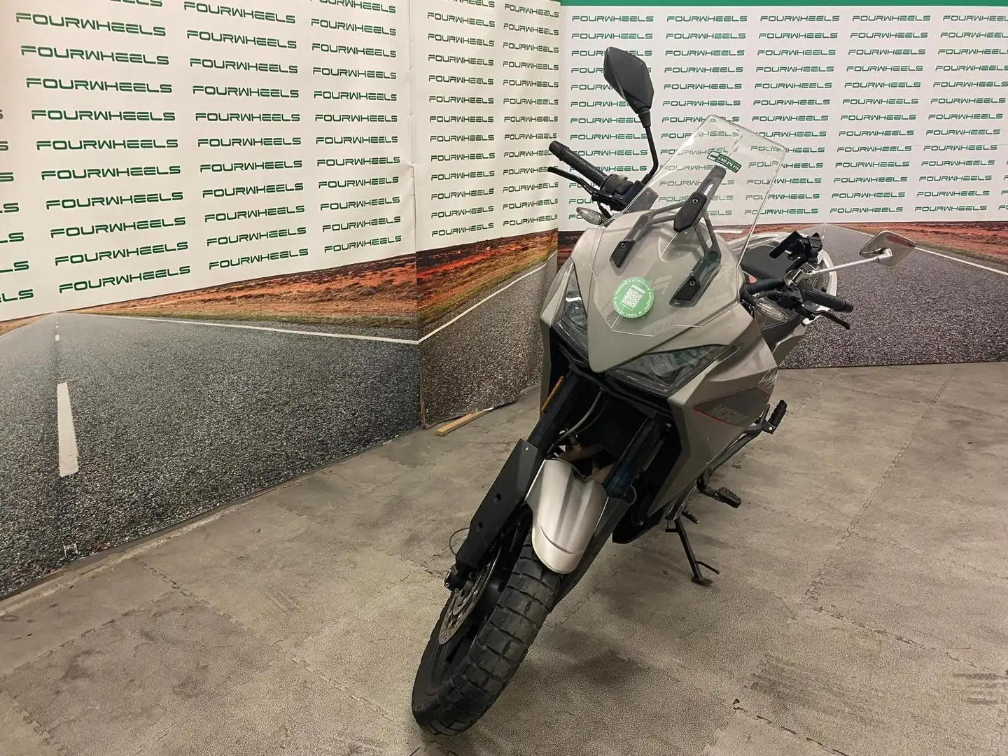 Moto Morini X-Cape - 1