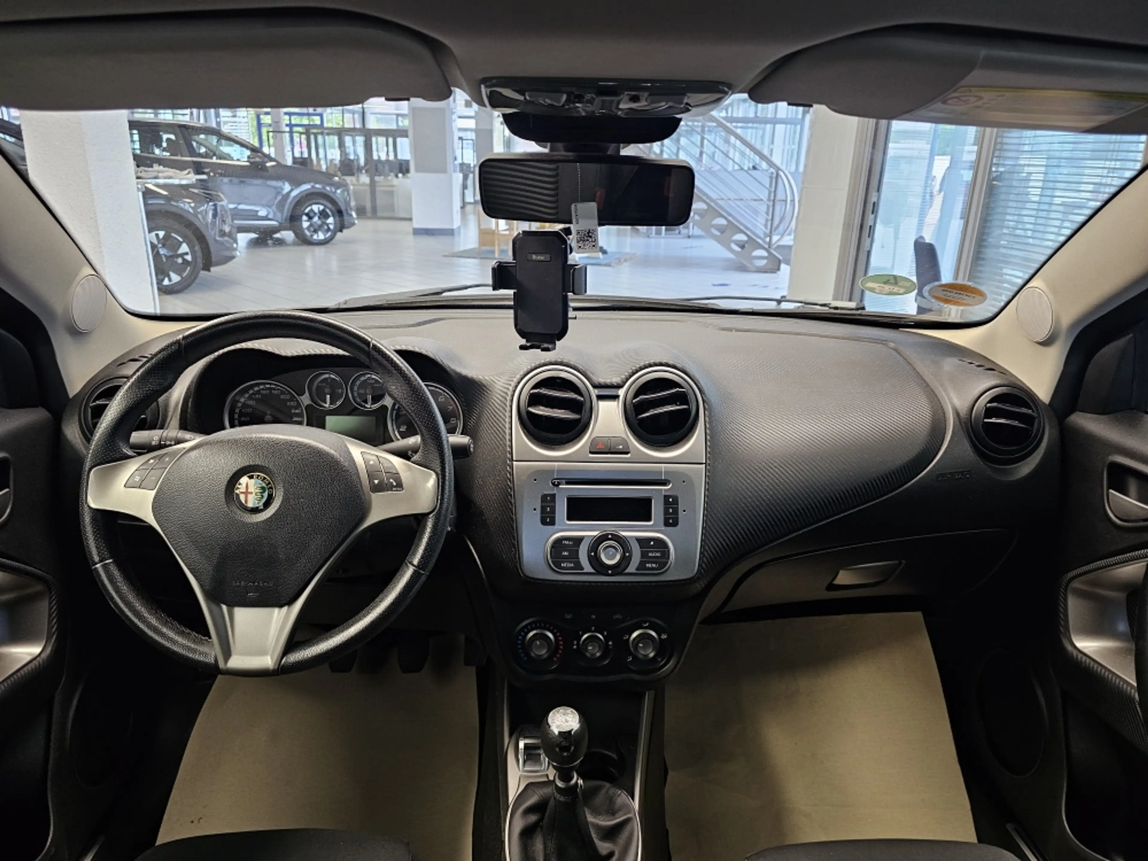 Alfa Romeo MiTo Allwetterreifen,Alufelgen,Sitzheizung — photo 6