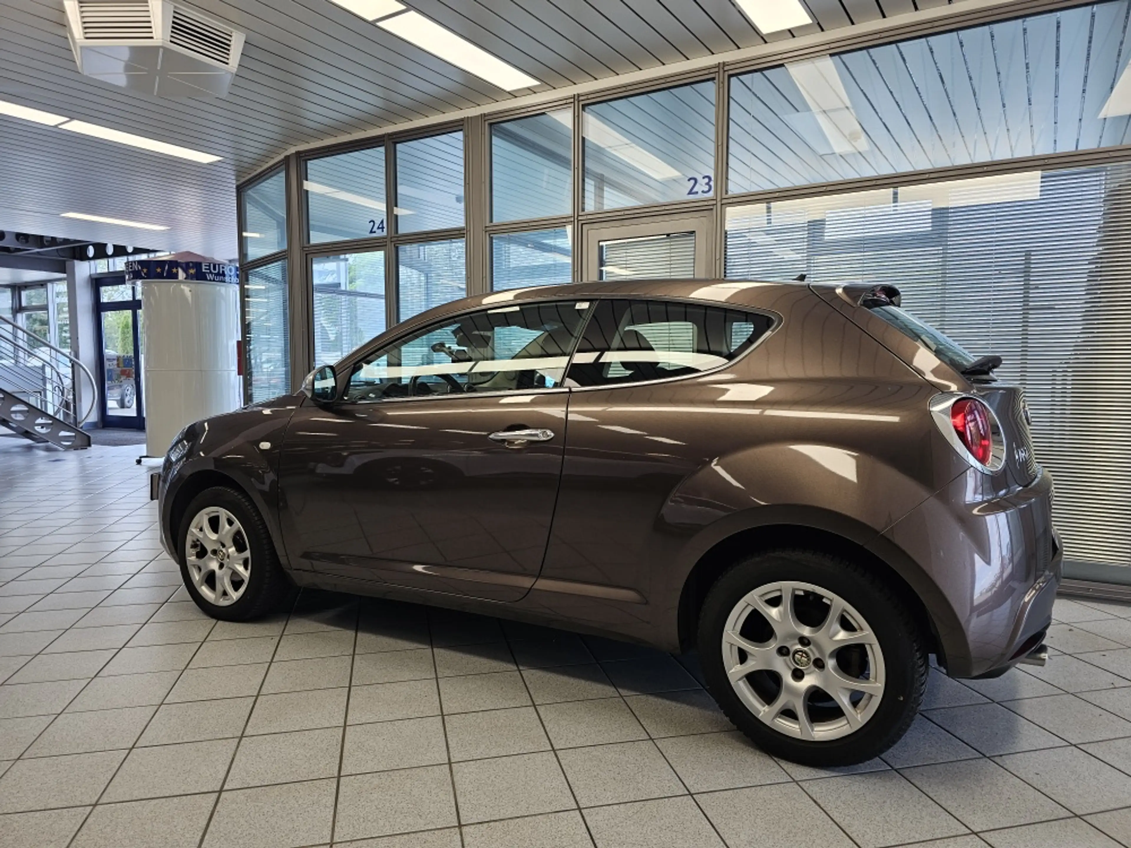 Alfa Romeo MiTo Allwetterreifen,Alufelgen,Sitzheizung — photo 17