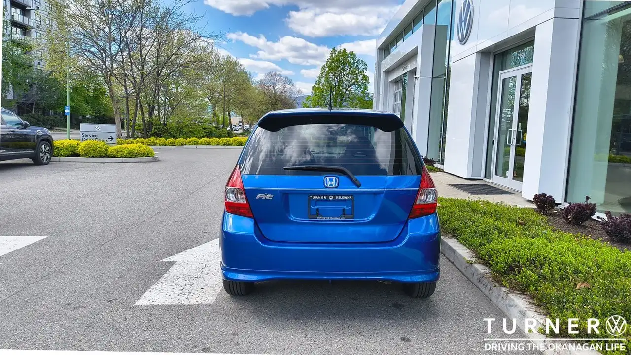 Honda Fit снимка Honda Fit