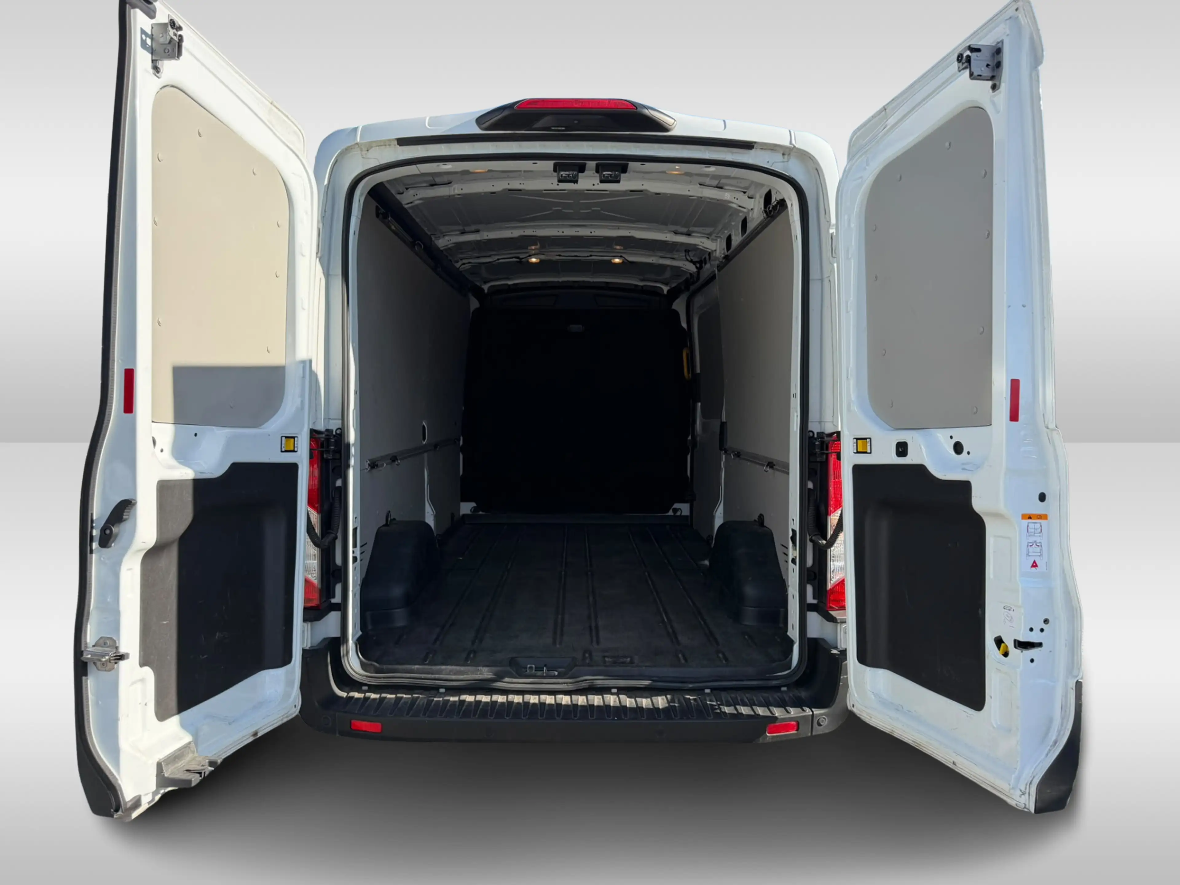 Ford Transit 2.0 TDci 136pk L3 H2 Airco Camera — photo 2