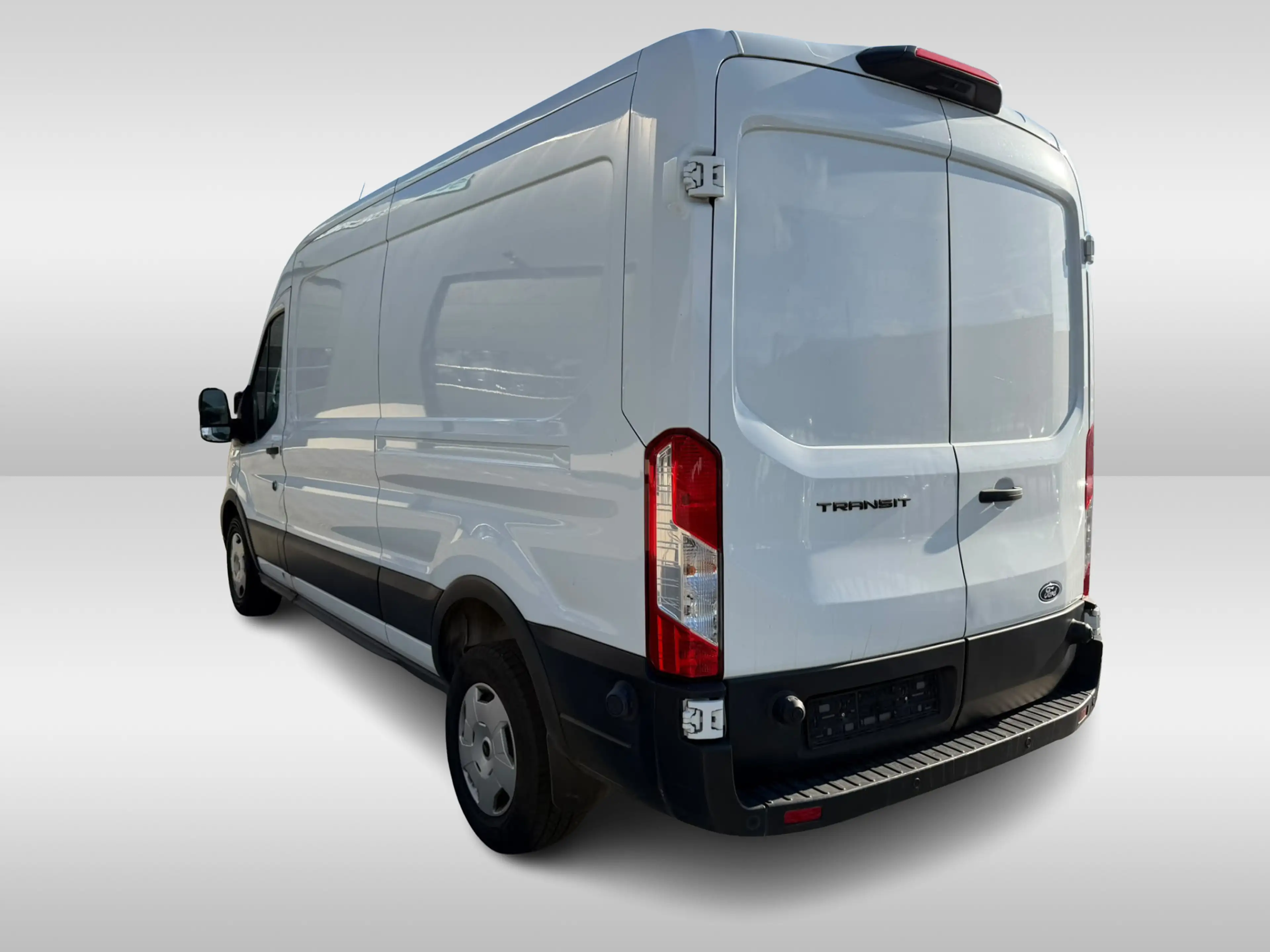Ford Transit 2.0 TDci 136pk L3 H2 Airco Camera — photo 4