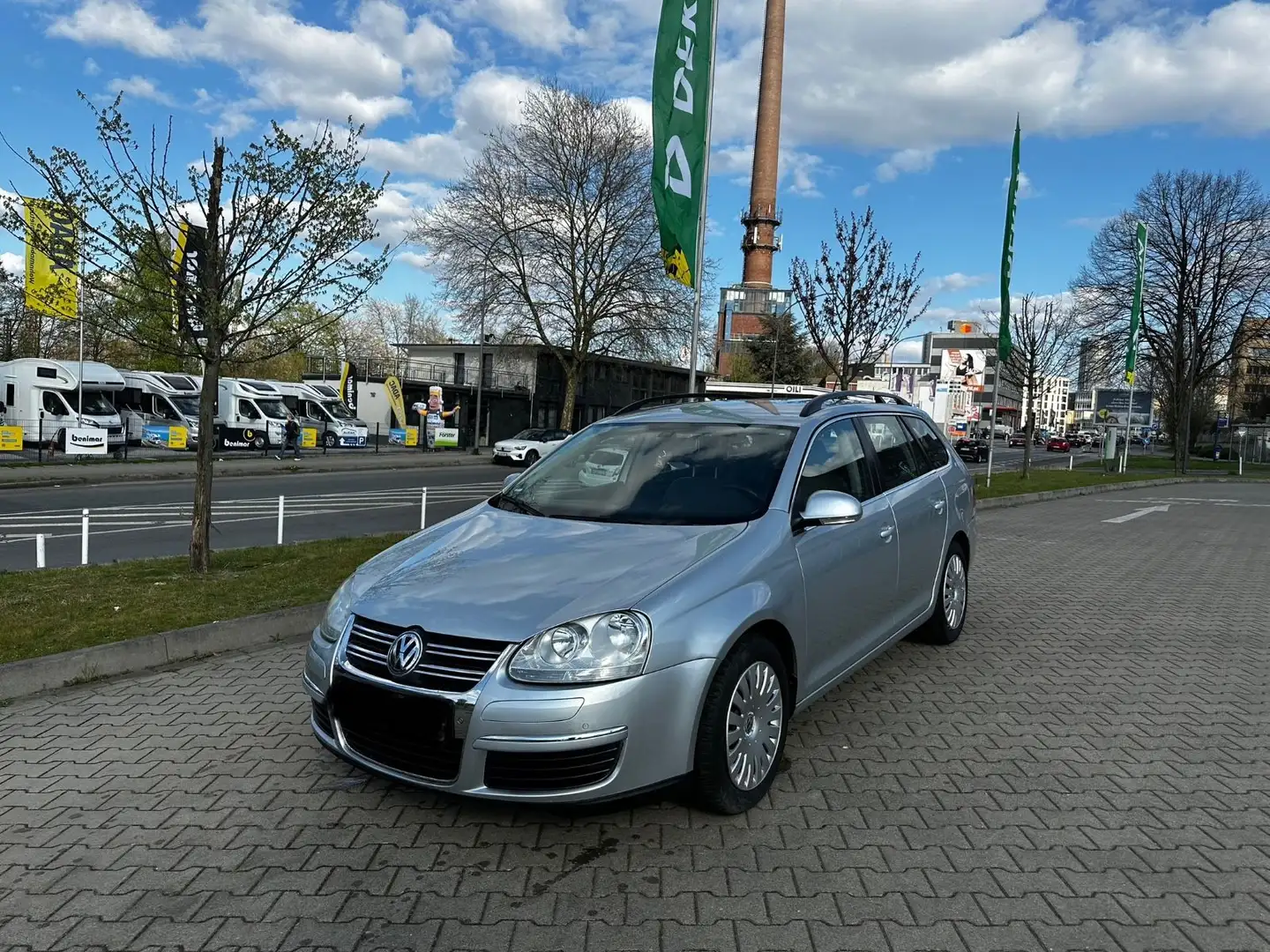 Volkswagen Golf V Variant Trendline TÜV NEU*TOP ZUSTAND Zilver - 1