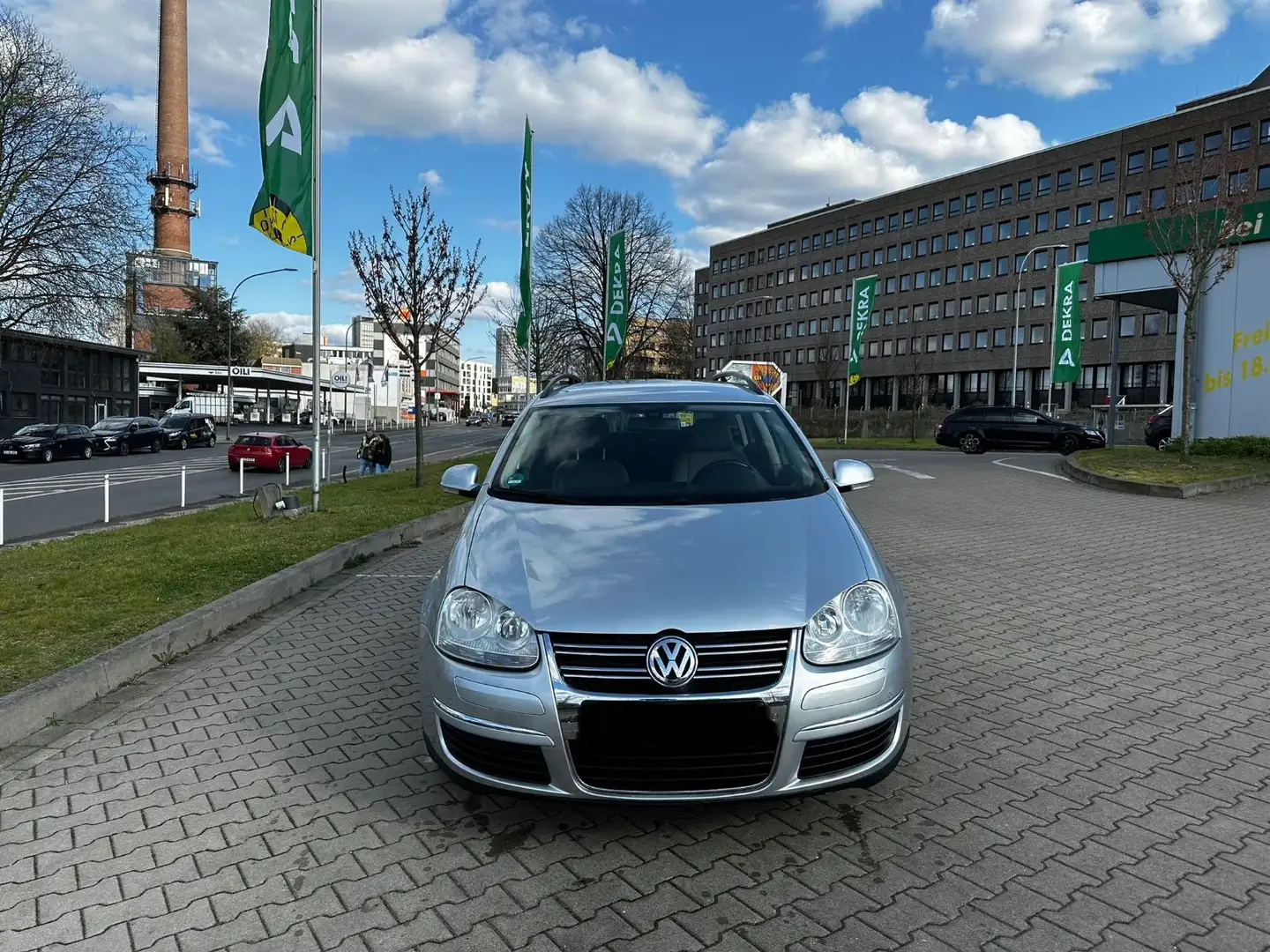 Volkswagen Golf V Variant Trendline TÜV NEU*TOP ZUSTAND Zilver - 2