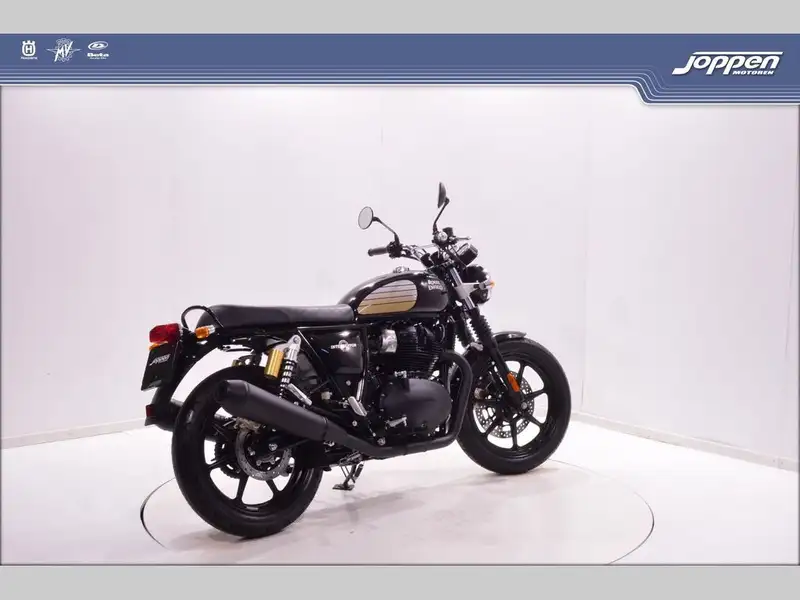 Royal Enfield Interceptor - foto 7