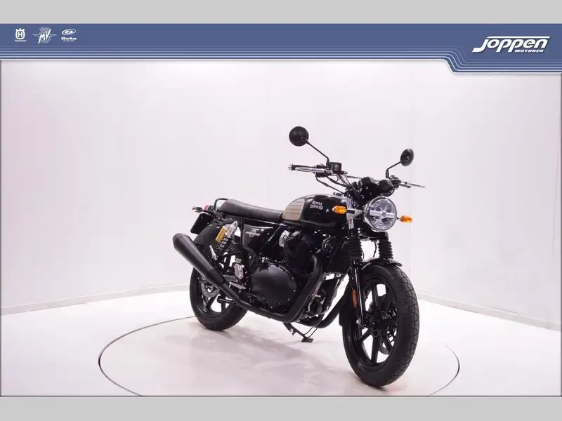 Royal Enfield Interceptor - foto 2