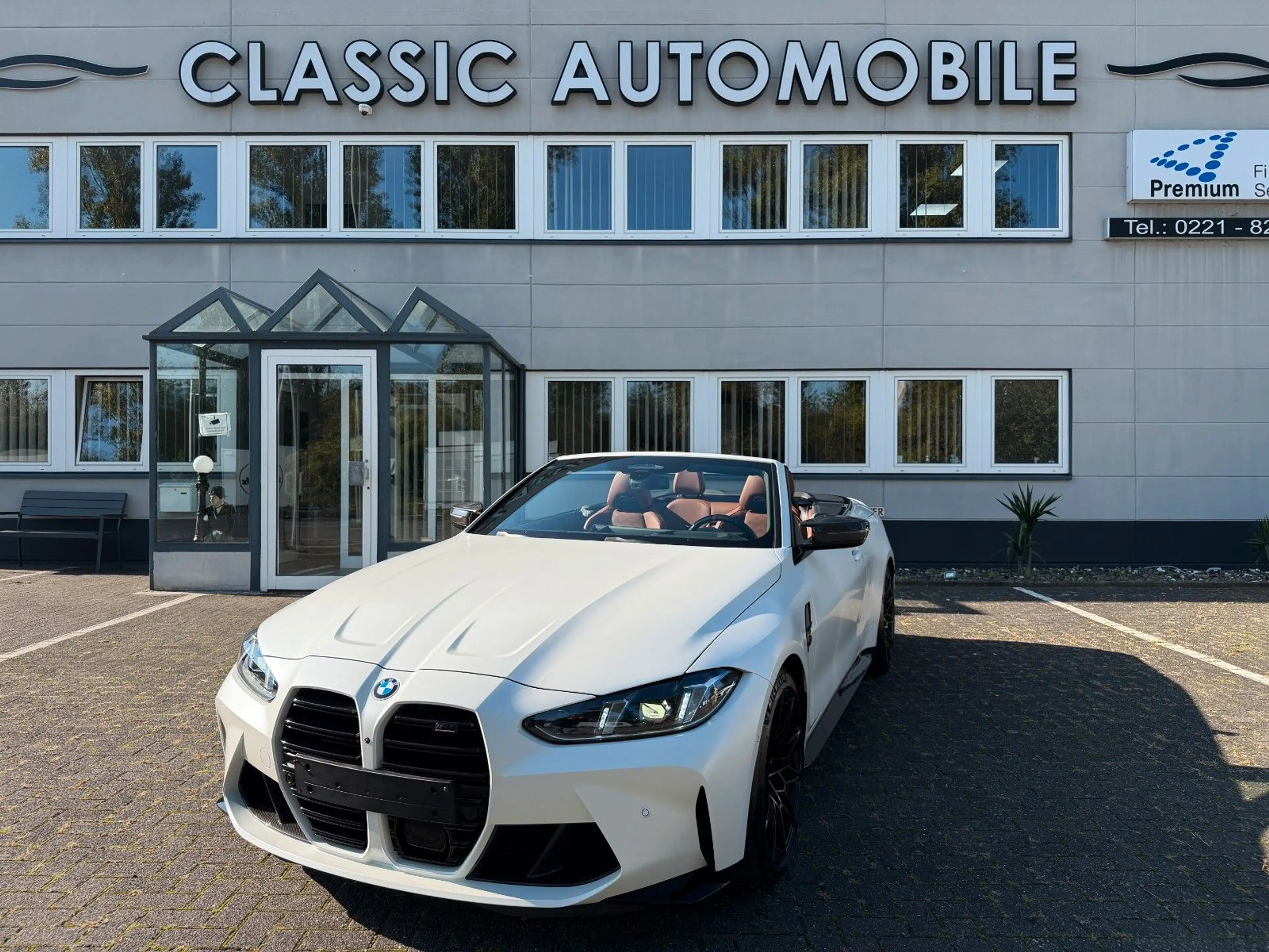 BMW M4 Cabrio M xDrive M Driver's Pack/NP 145.000€