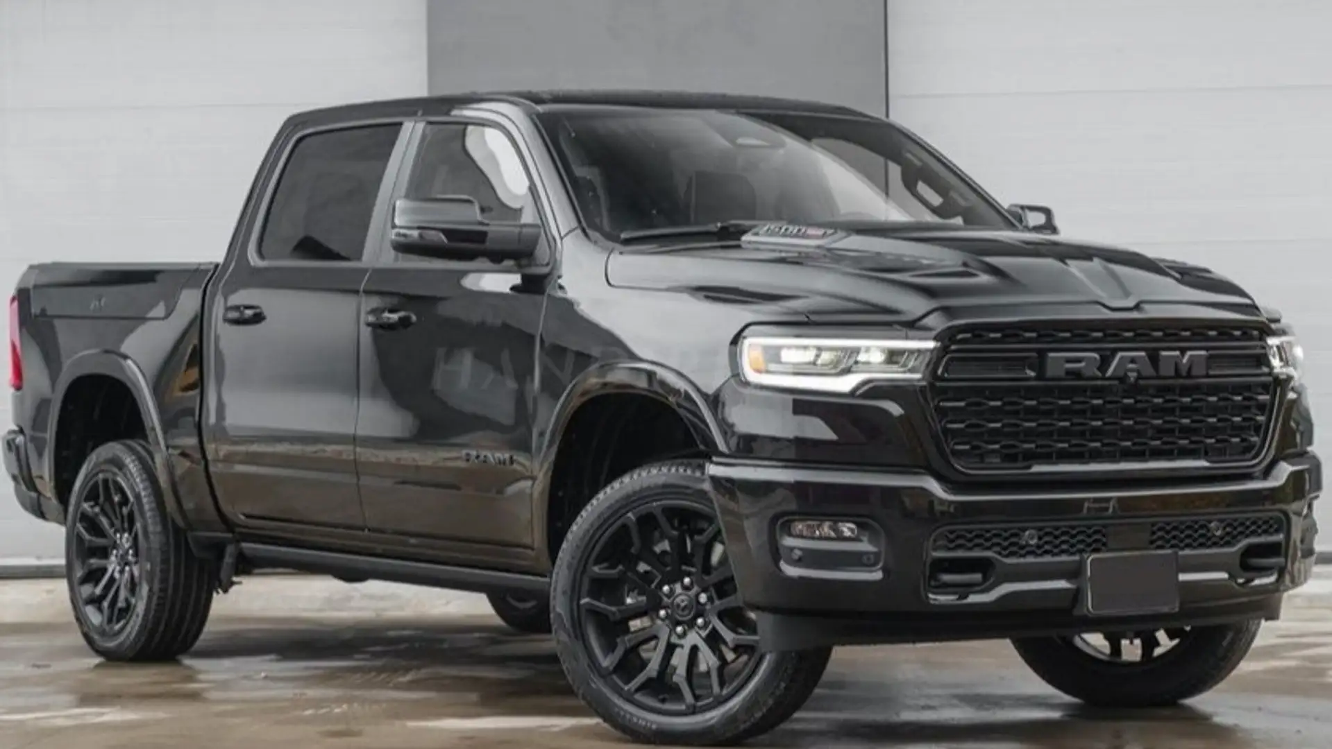 Dodge RAM 5.7L V8 Rebel Negro - 1