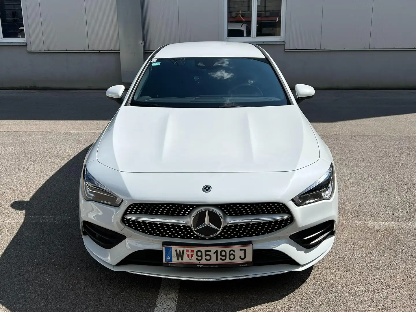 Mercedes-Benz CLA 200 CLA 200 Shootingbrake AMG Paket Weiß - 2
