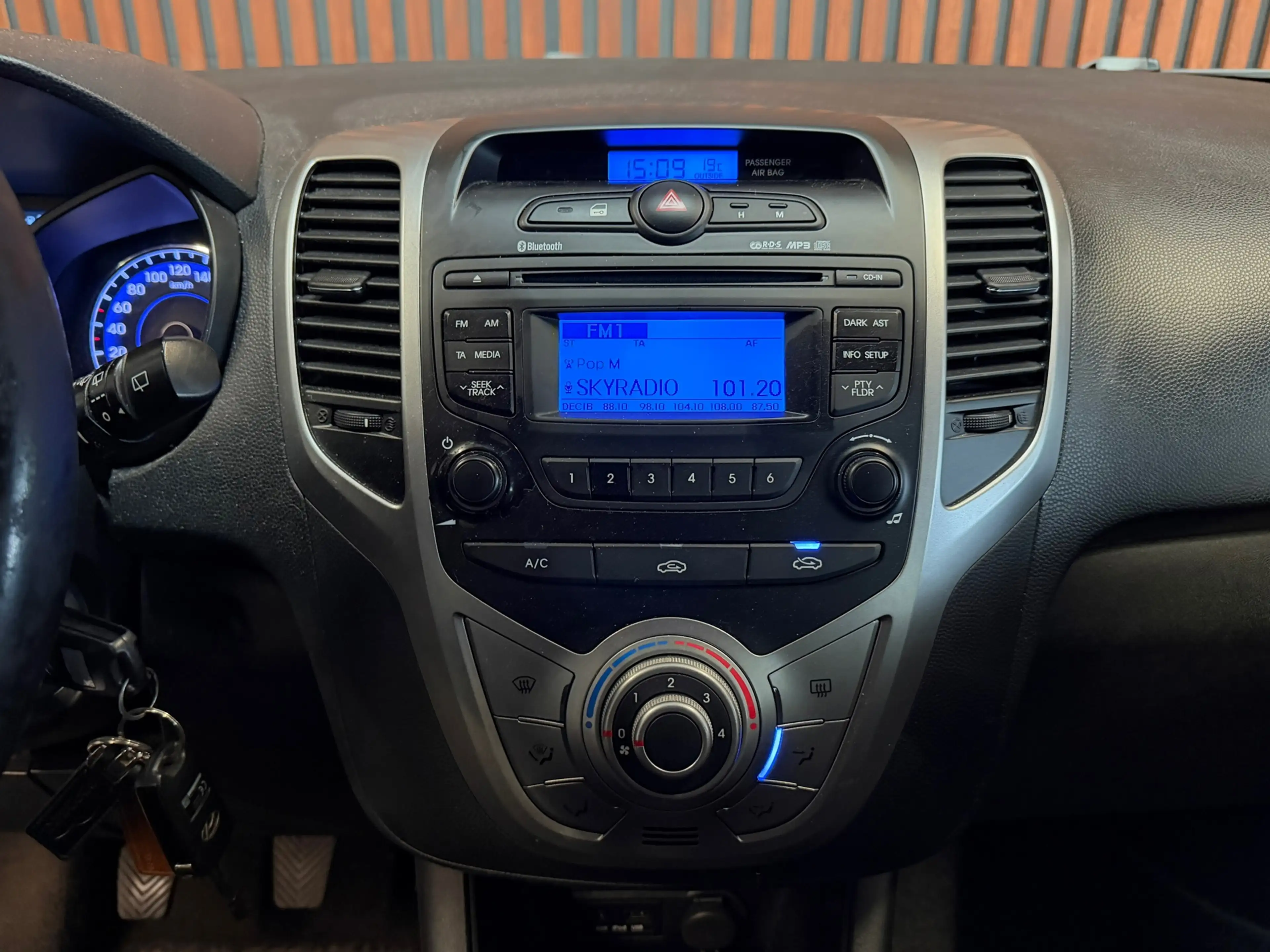 Hyundai iX20 1.4i i-Vision Airco-Cruise-Pdc-Trekhaak-Netjes ond — photo 13