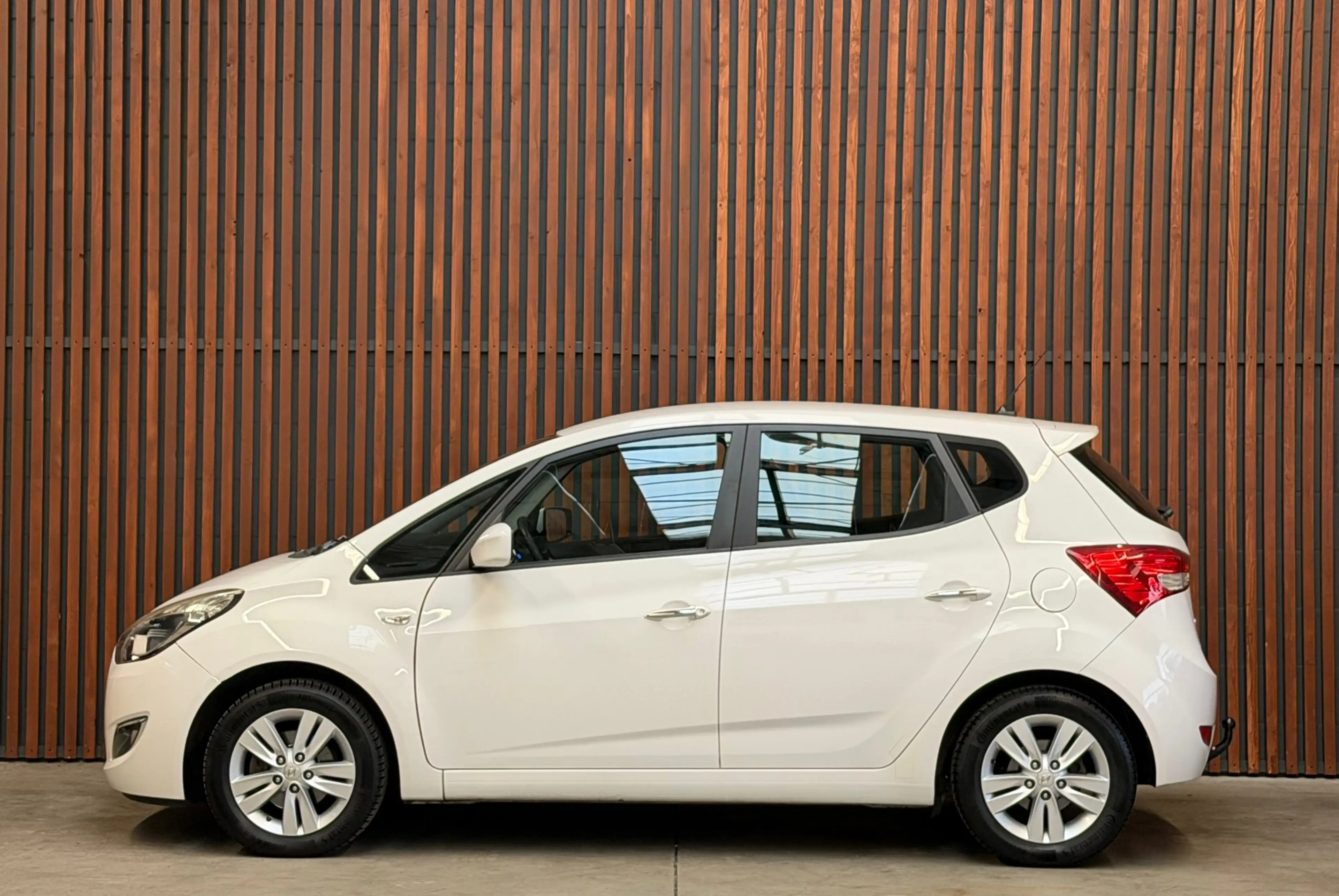 Hyundai iX20 1.4i i-Vision Airco-Cruise-Pdc-Trekhaak-Netjes ond — photo 8