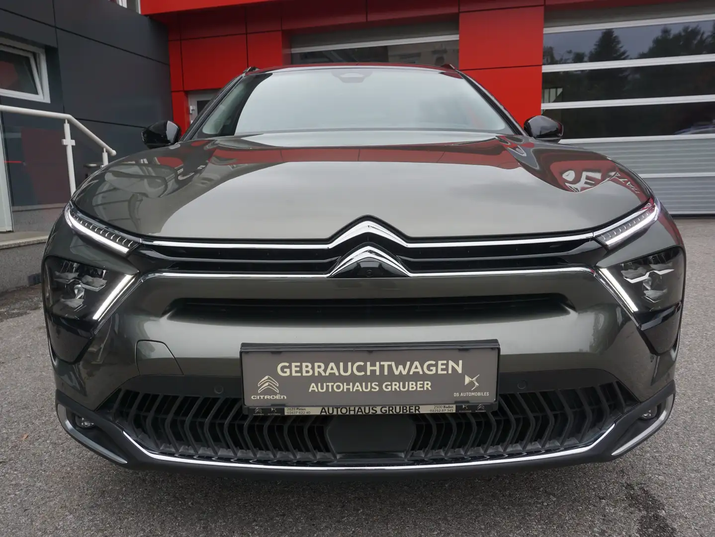 Citroen C5 X HYB 225 Shine Edition Grün - 2
