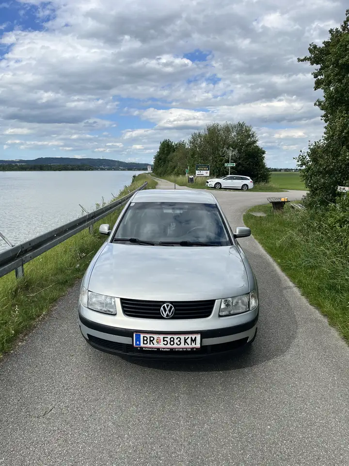 Volkswagen Passat 1,9 Highline TDI PD, foto 2