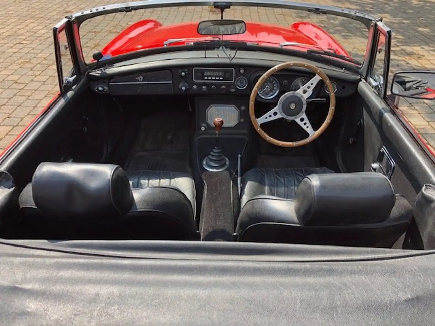 MG MGB MGB Червоний - 2