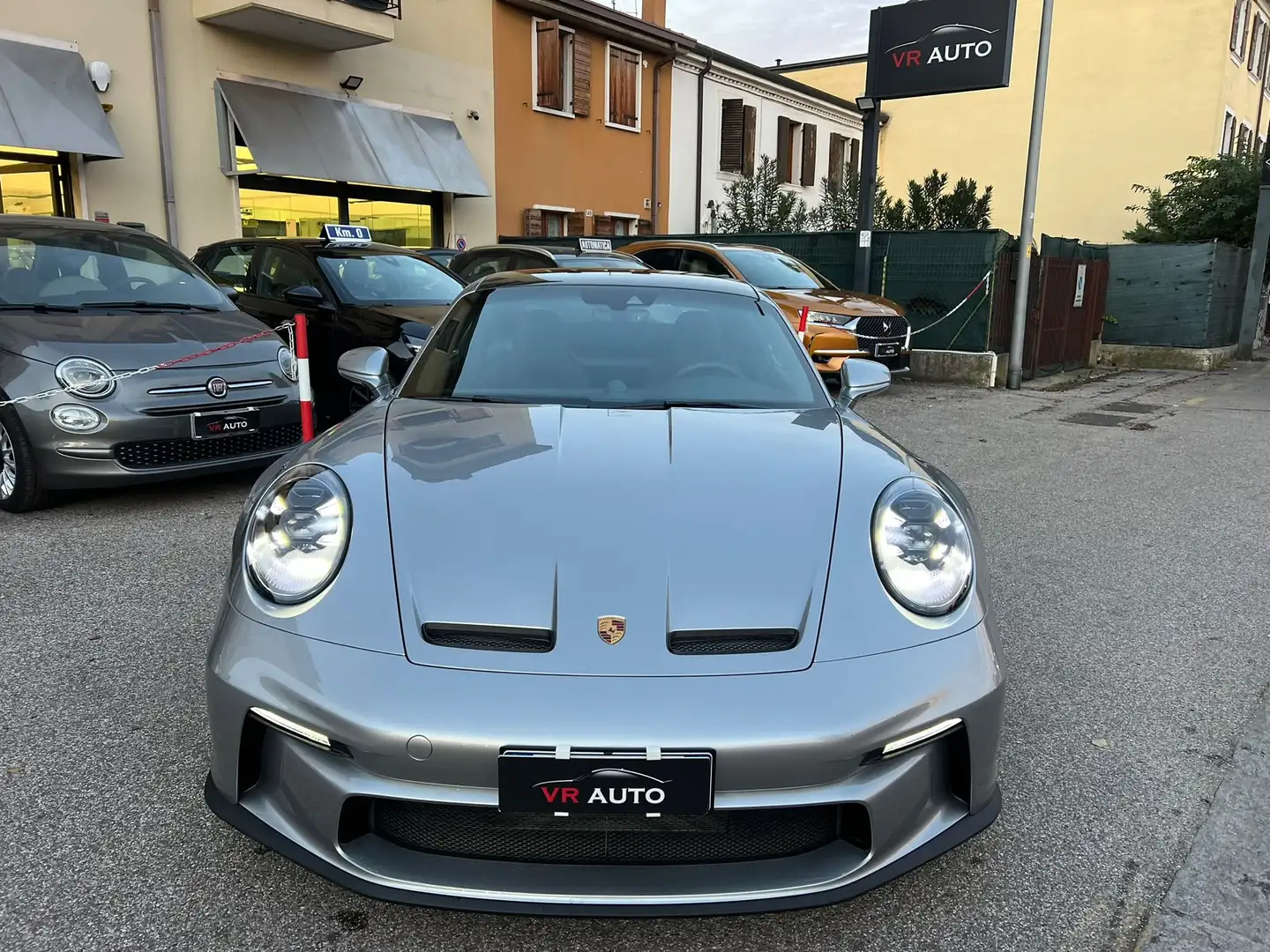 Porsche 992 911 Coupe 4.0 GT3 Touring auto NUOVA Grigio - 2
