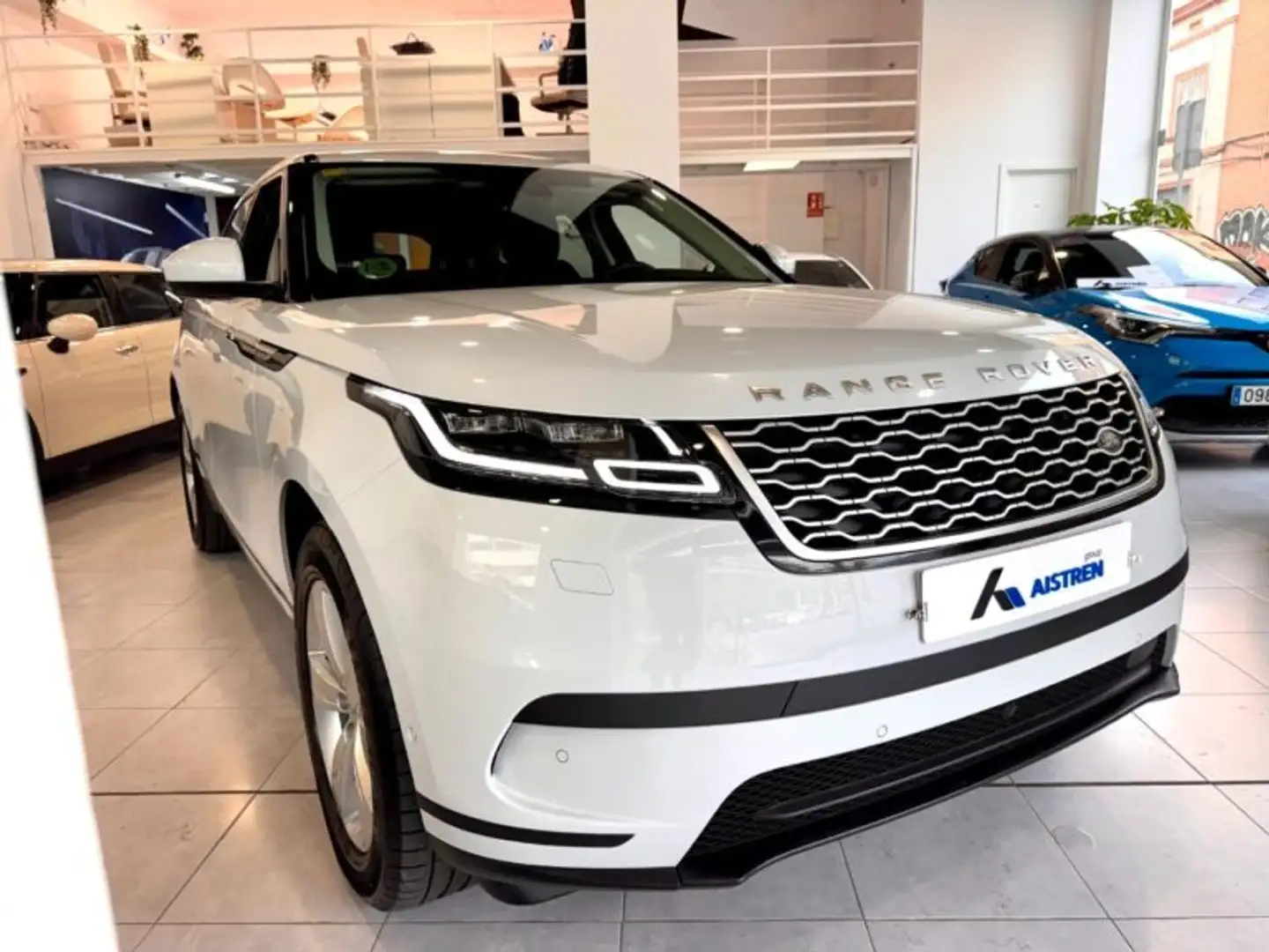 Land Rover Range Rover Velar 2.0D R-Dynamic SE 4WD Aut. 180 Blanc - 2