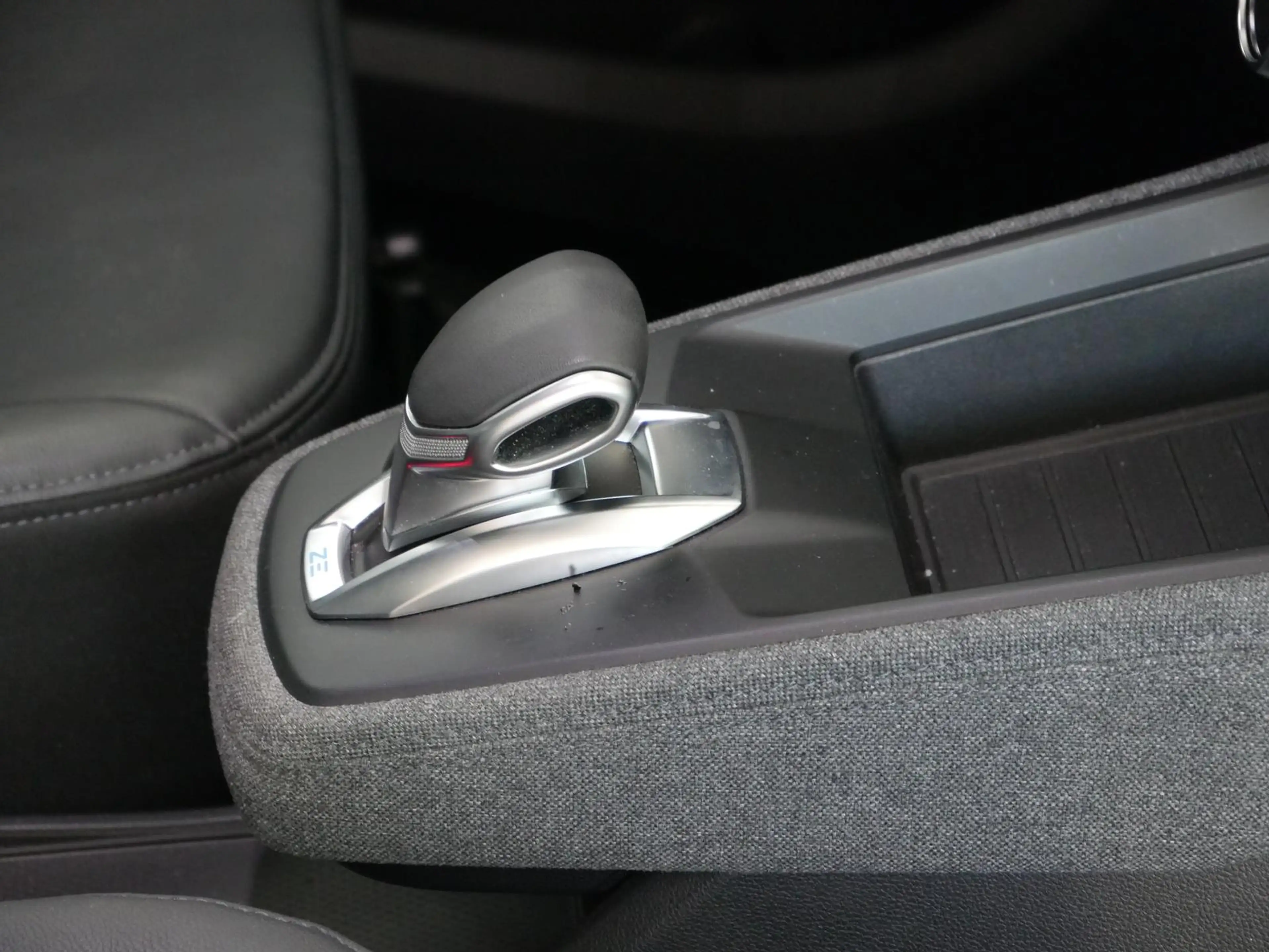 Renault ZOE Intens | SHZ | RFK | Klima | Navi | Keyless — photo 9