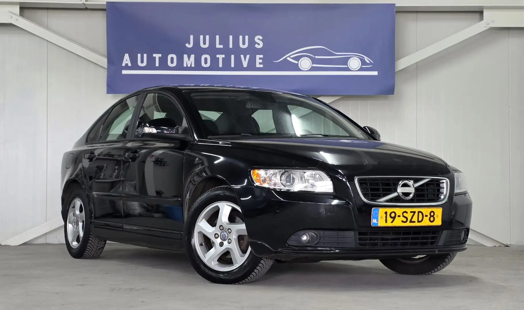 Volvo S40 2.0 Sport 1e Eigenaar Volledig Onderhoud APK 03-20 Negro - 2