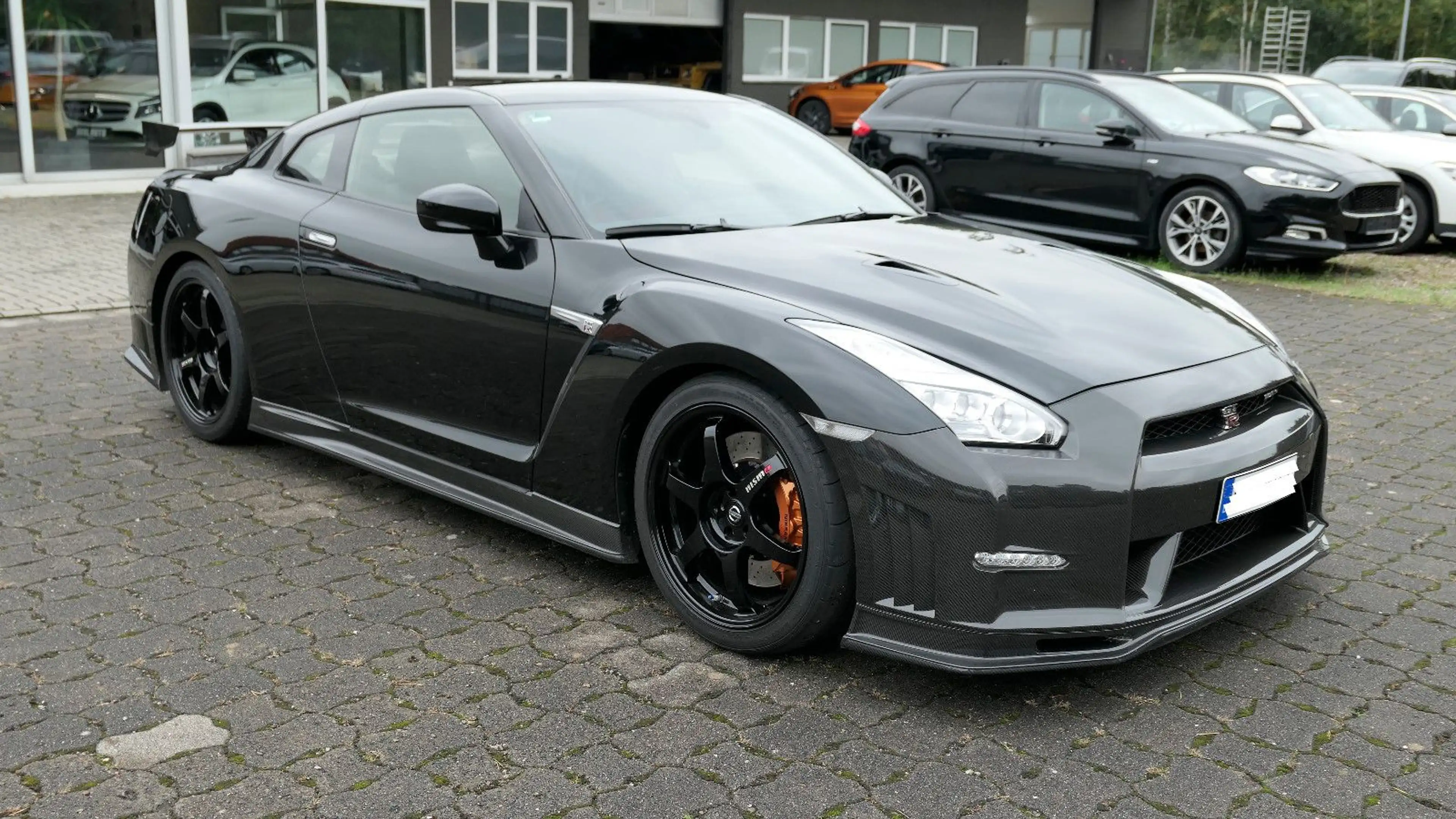 Nissan GT-R Nismo — photo 7